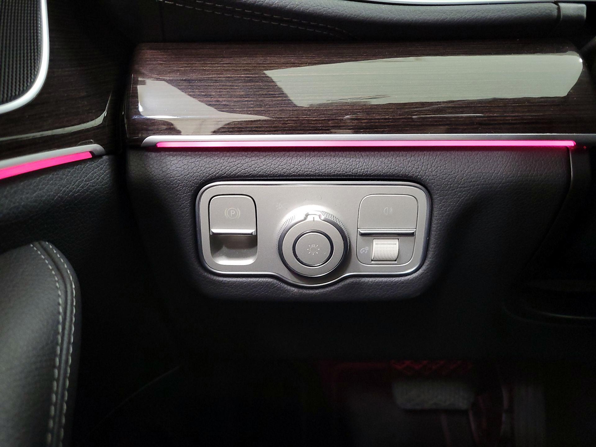 Thumbnail: 2025 Mercedes-Benz GLE - 13