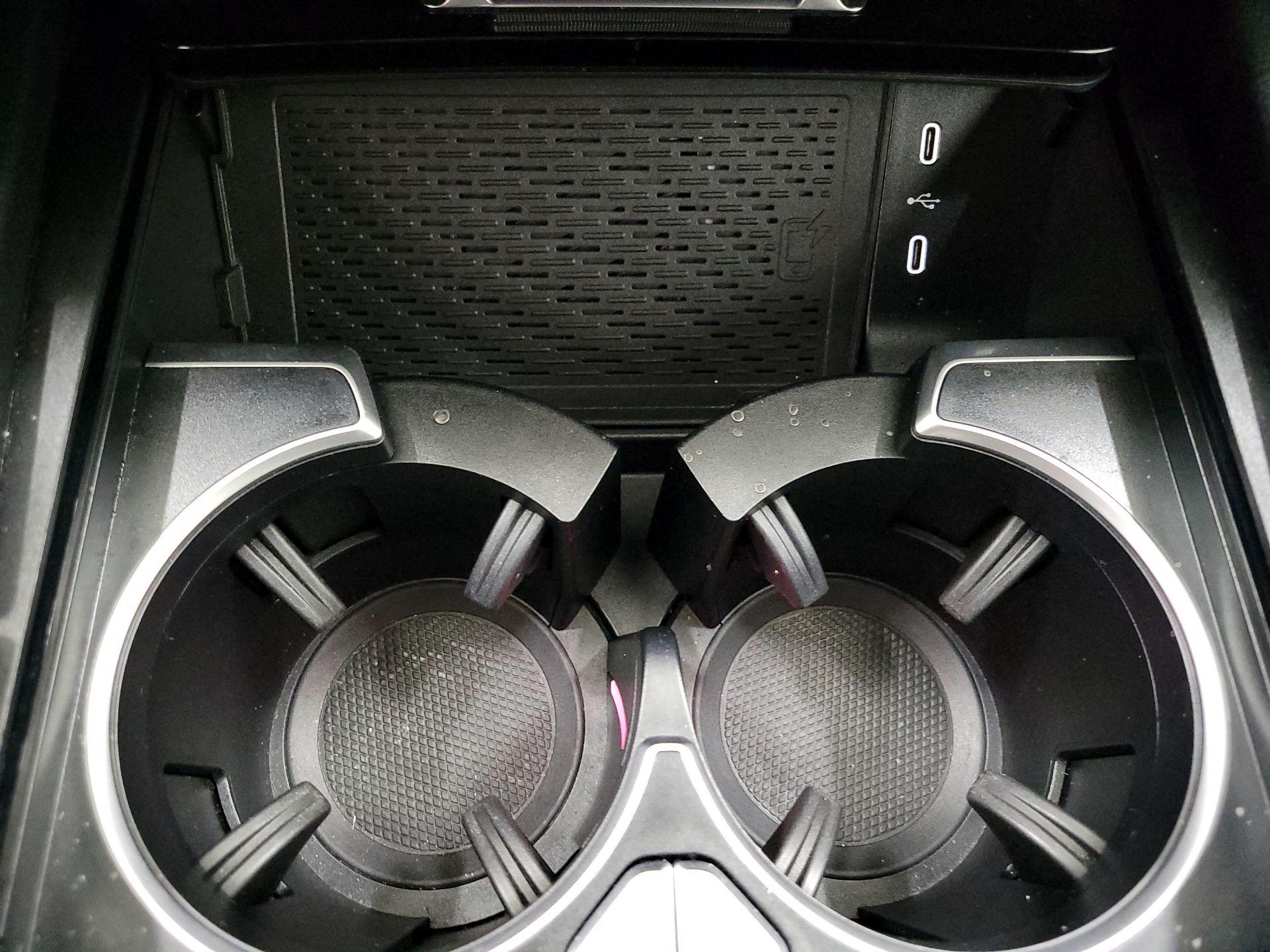 Thumbnail: 2025 Mercedes-Benz GLE - 18