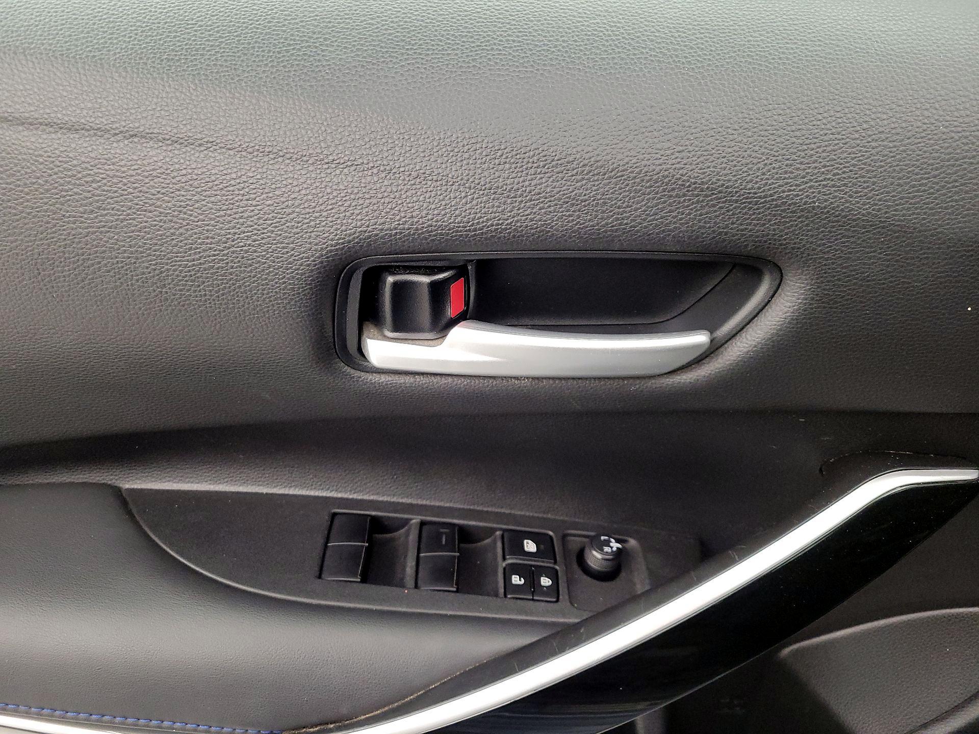 Thumbnail: 2022 Toyota Corolla - 10