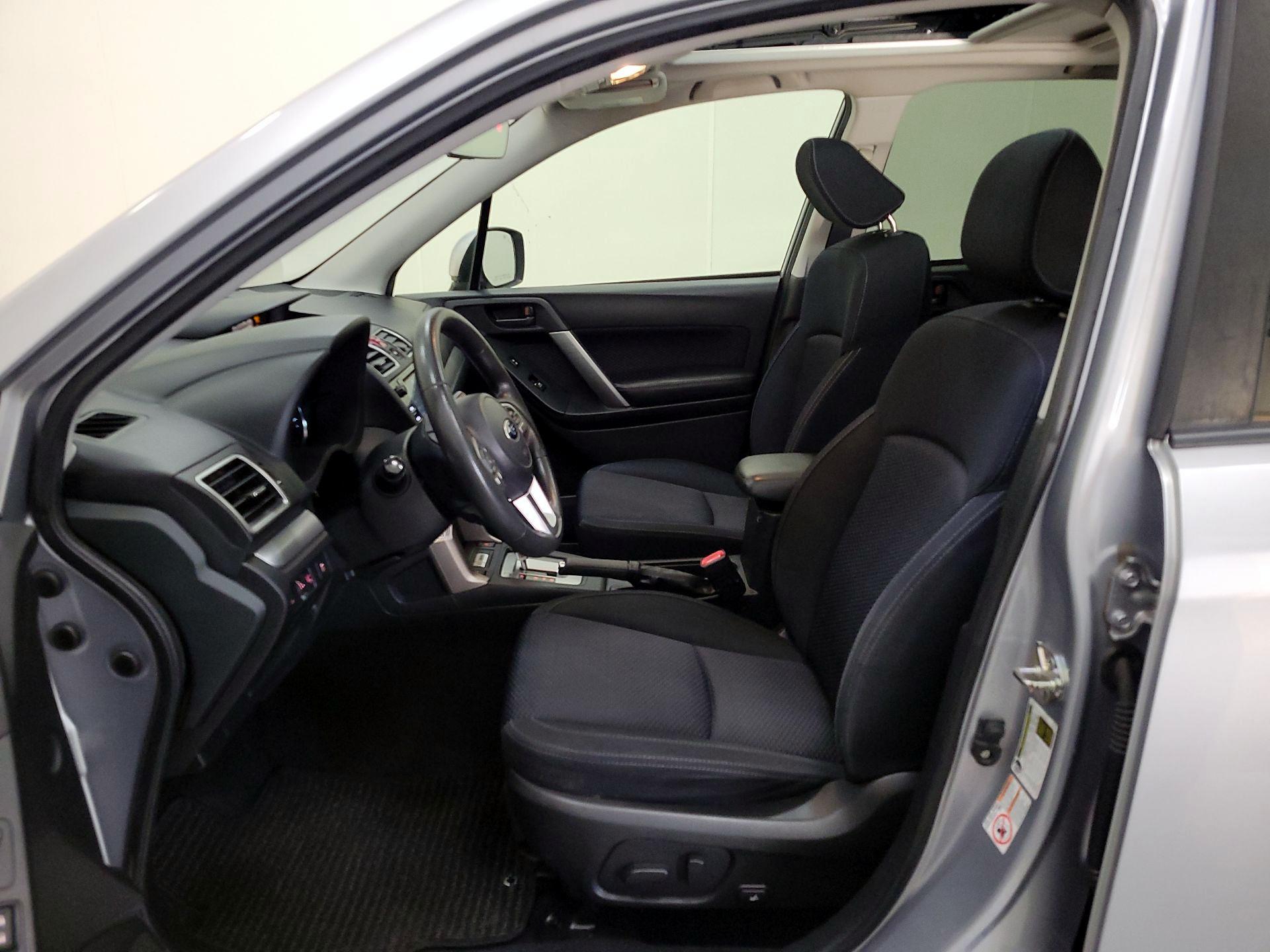Thumbnail: 2017 Subaru Forester - 11