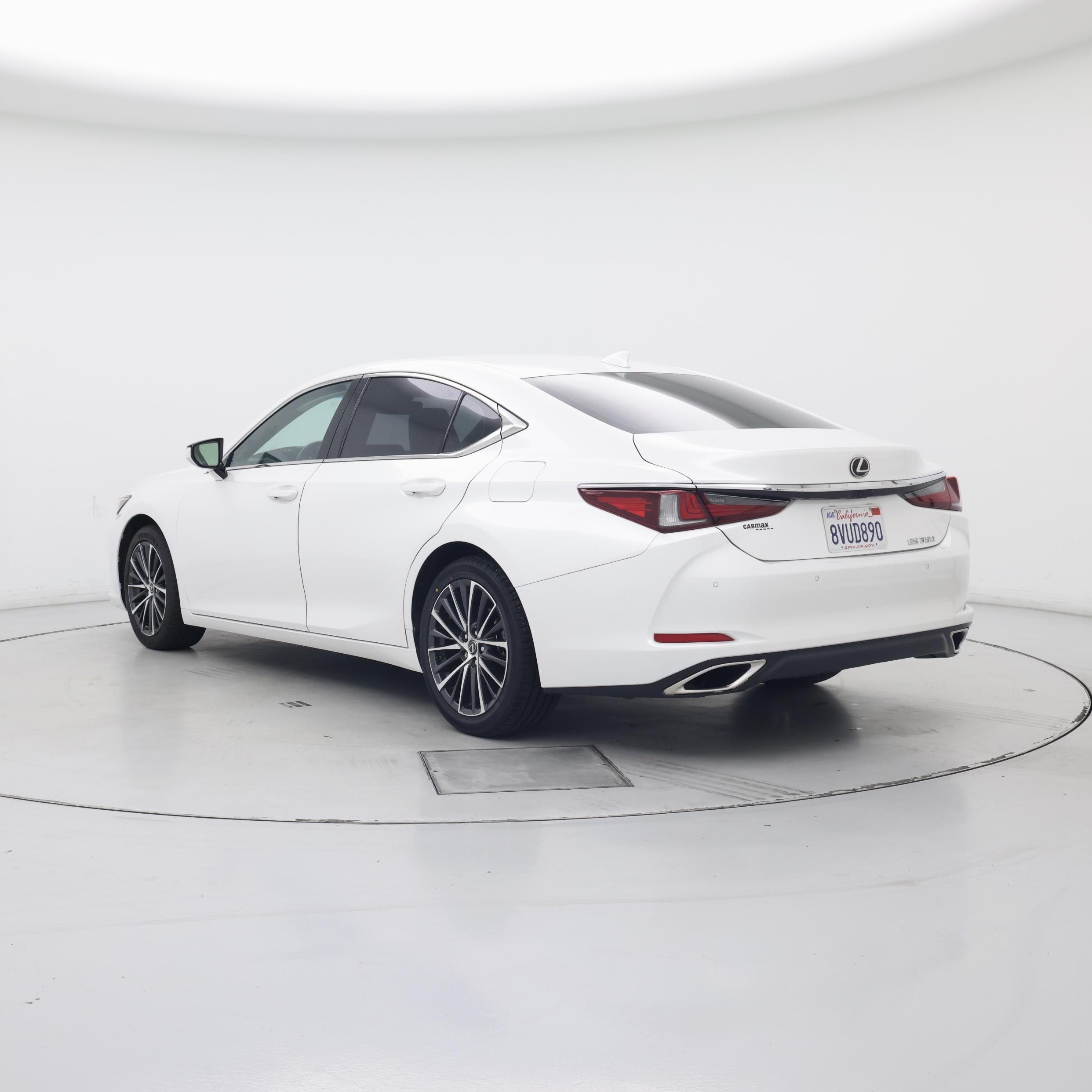 Thumbnail: 2022 Lexus ES - 2