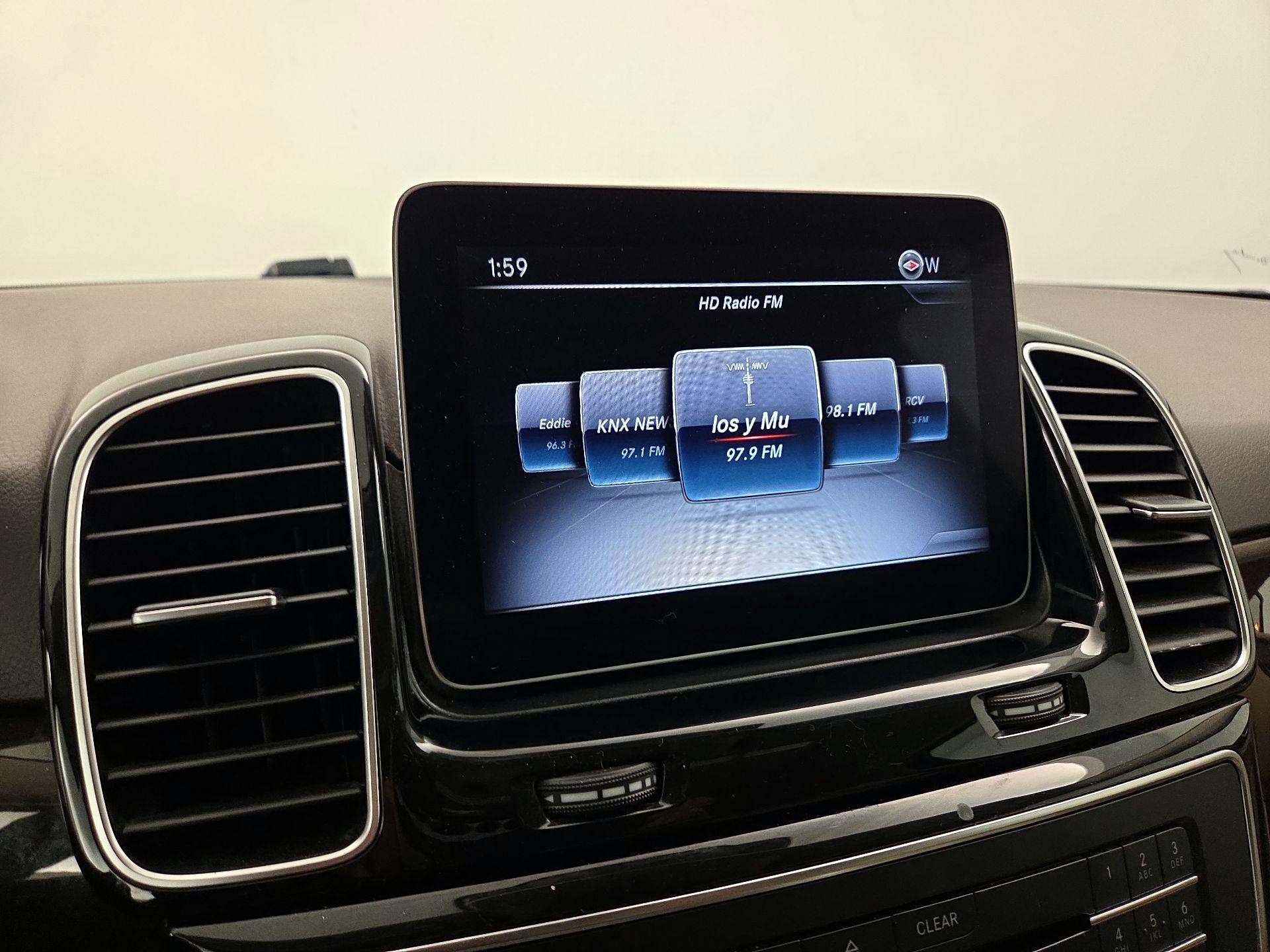 Thumbnail: 2018 Mercedes-Benz GLE - 16