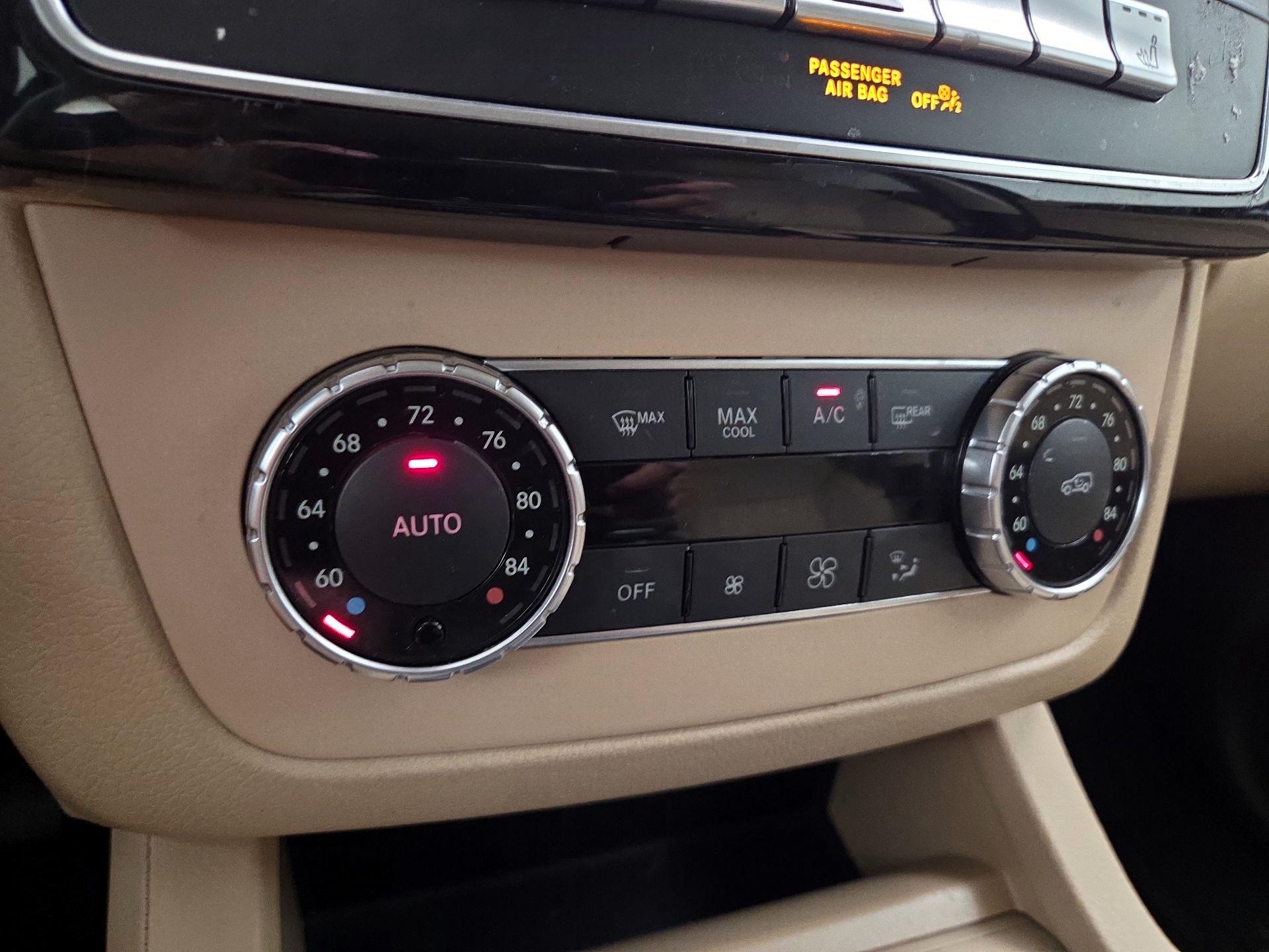 Thumbnail: 2018 Mercedes-Benz GLE - 17