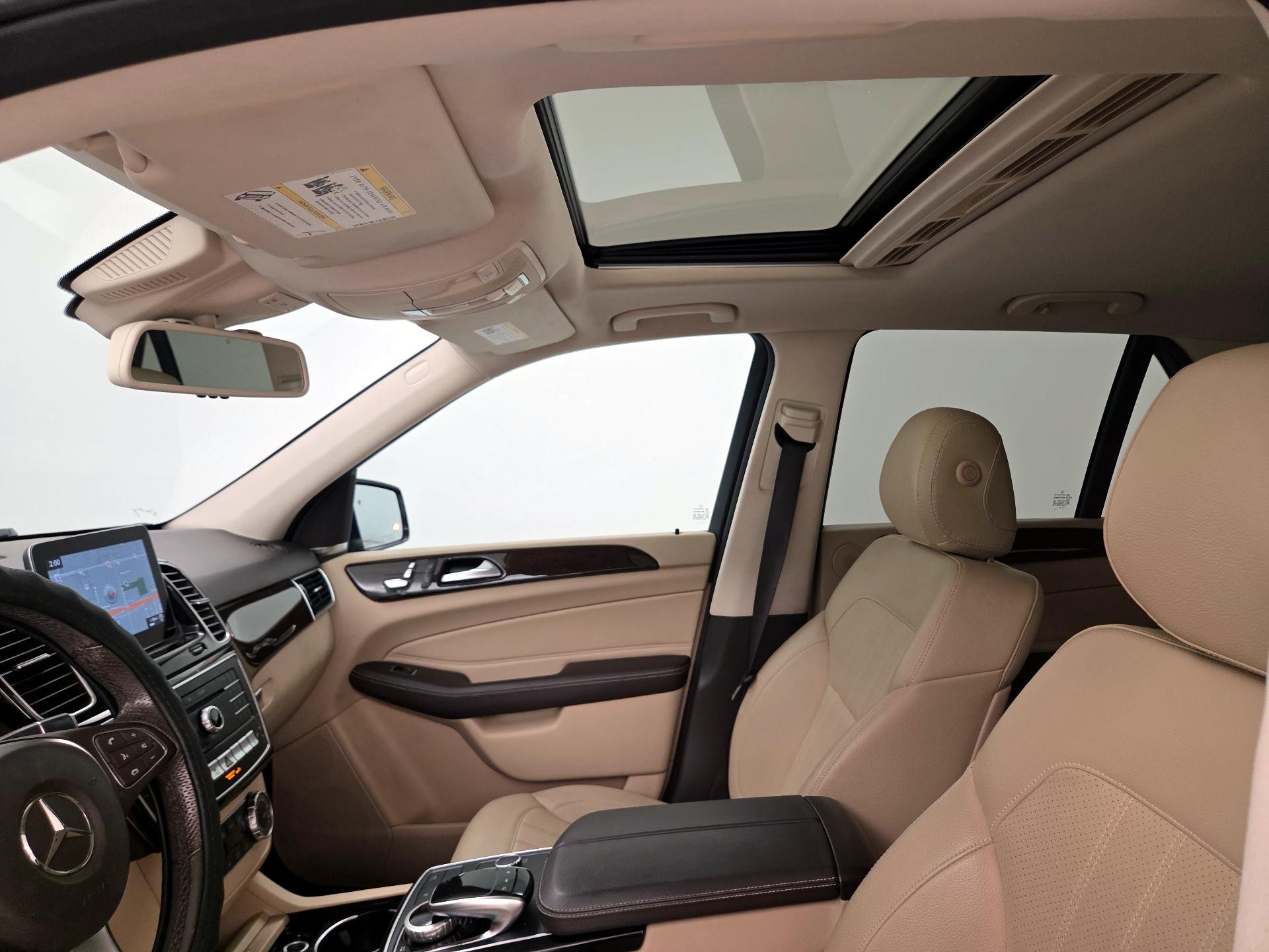 Thumbnail: 2018 Mercedes-Benz GLE - 19