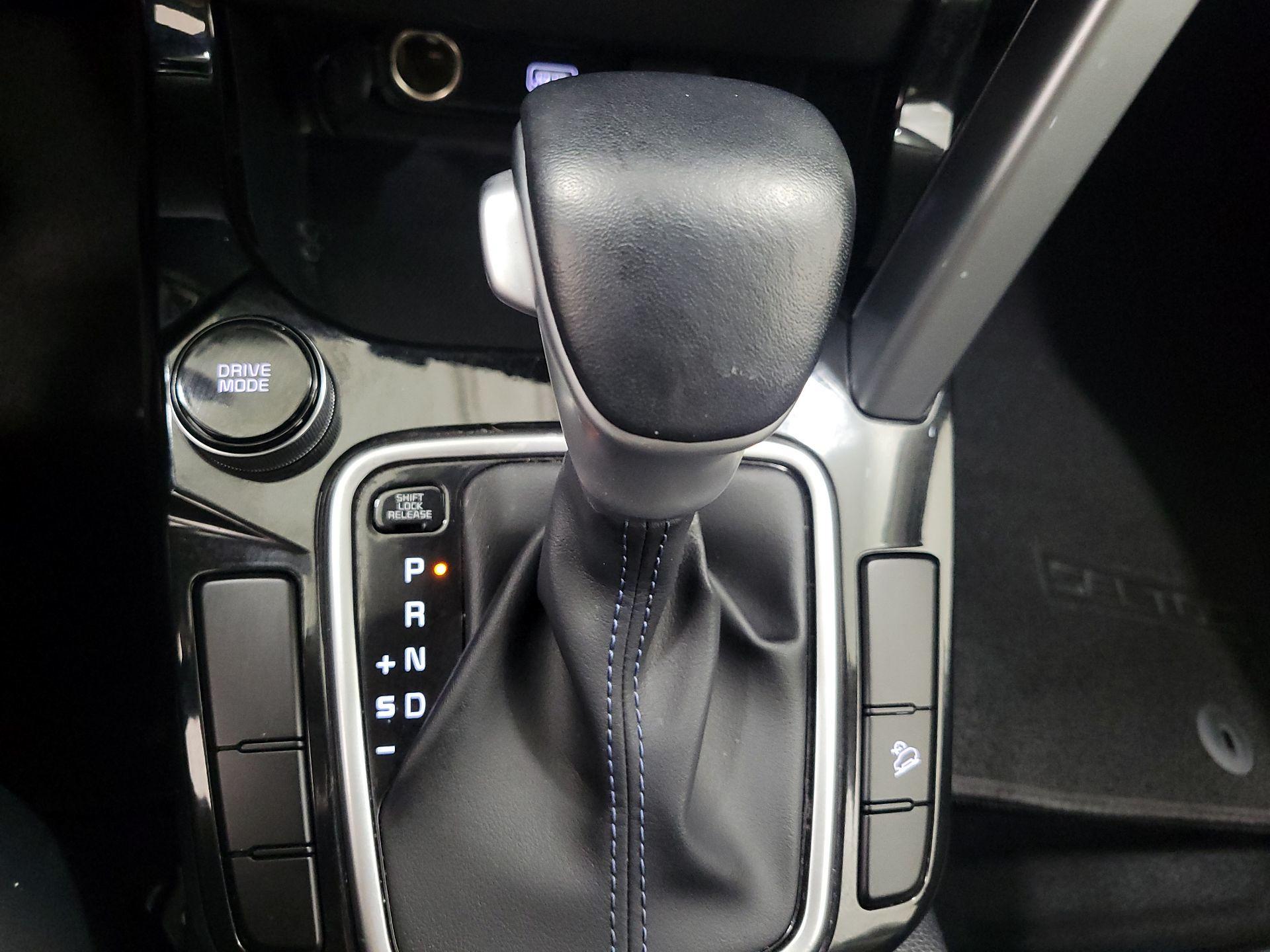 Thumbnail: 2023 Kia Seltos - 15