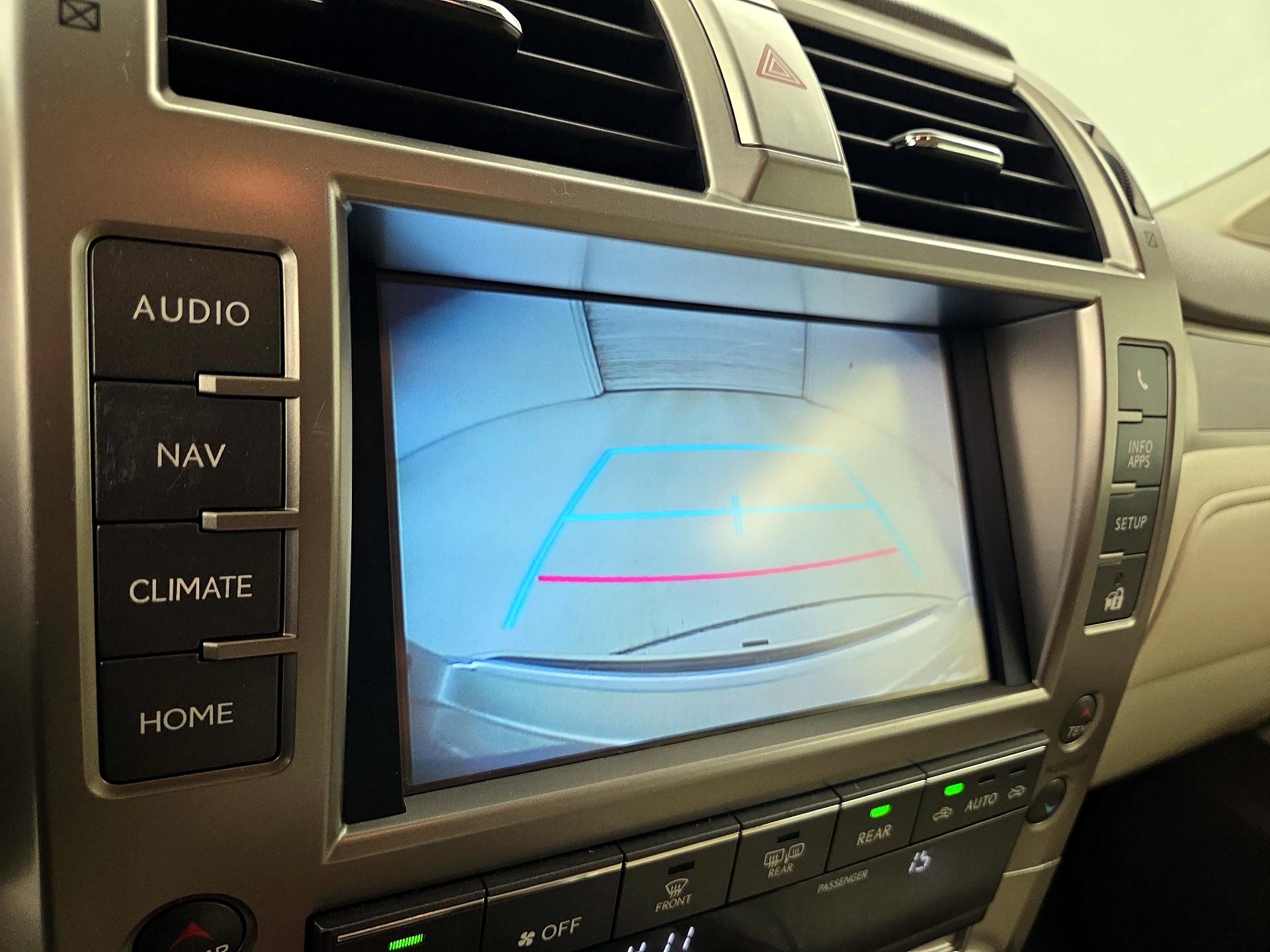 Thumbnail: 2016 Lexus GX - 15