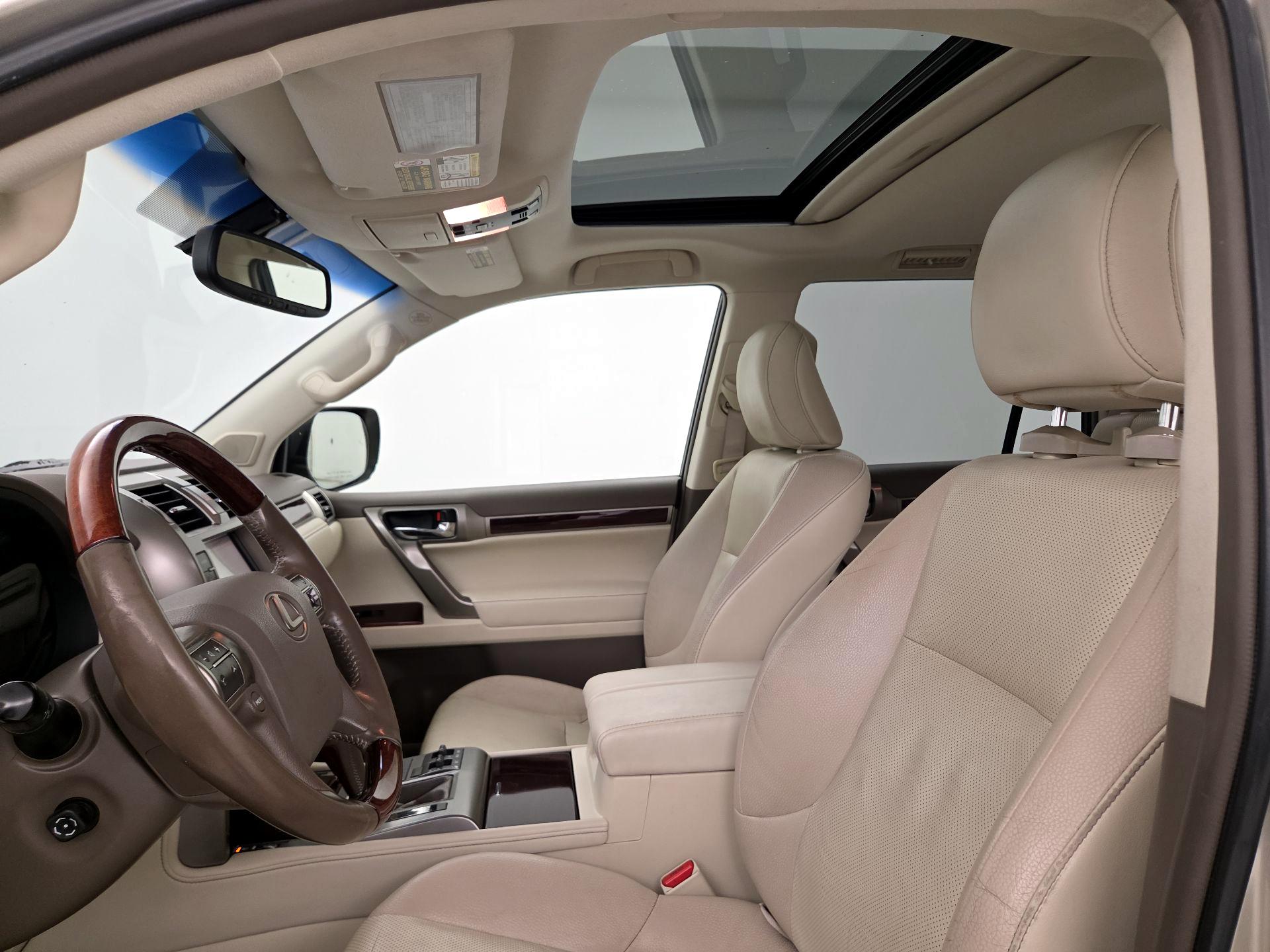 Thumbnail: 2016 Lexus GX - 20