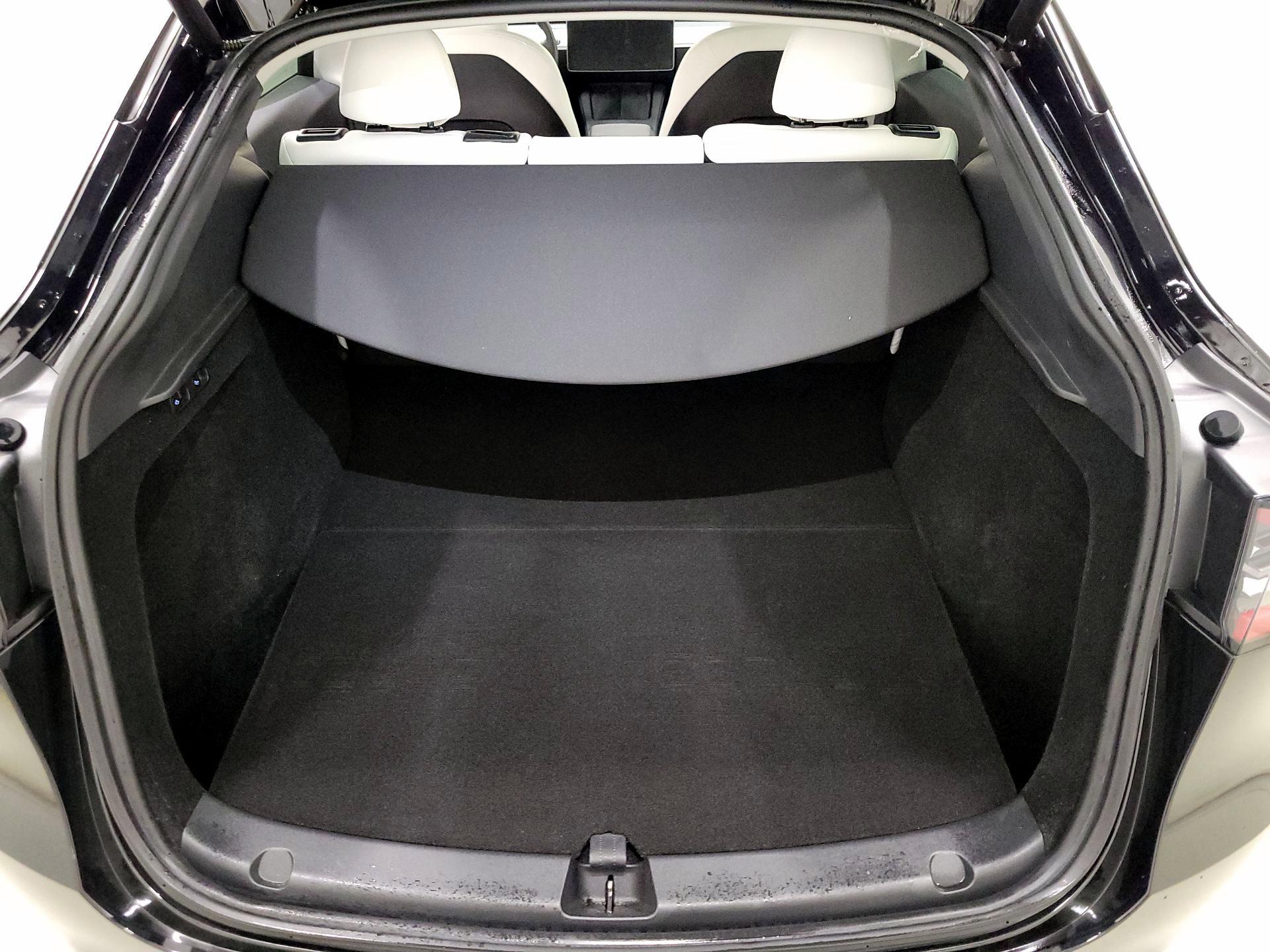 Thumbnail: 2023 Tesla Model Y - 20