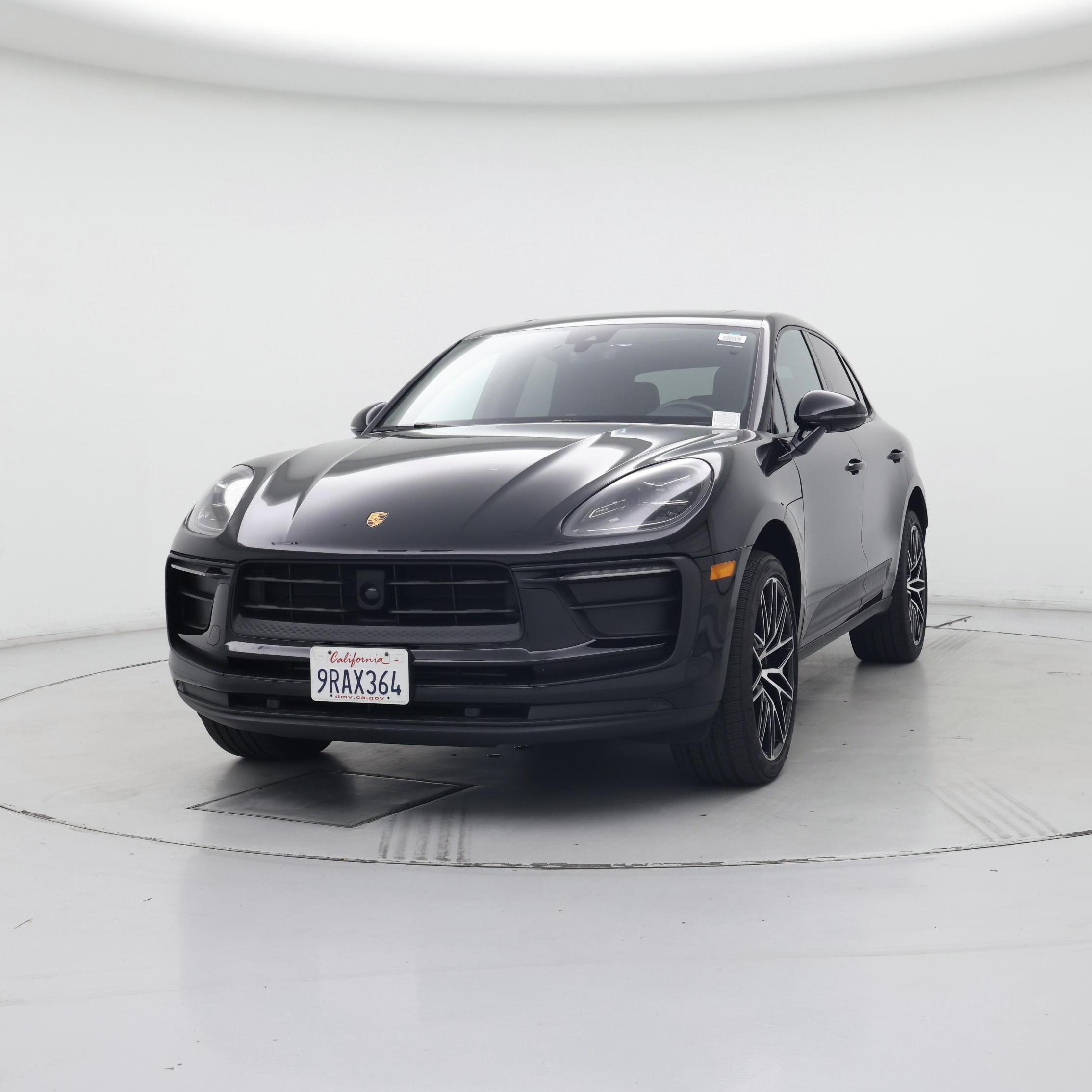 Thumbnail: 2024 Porsche Macan - 4