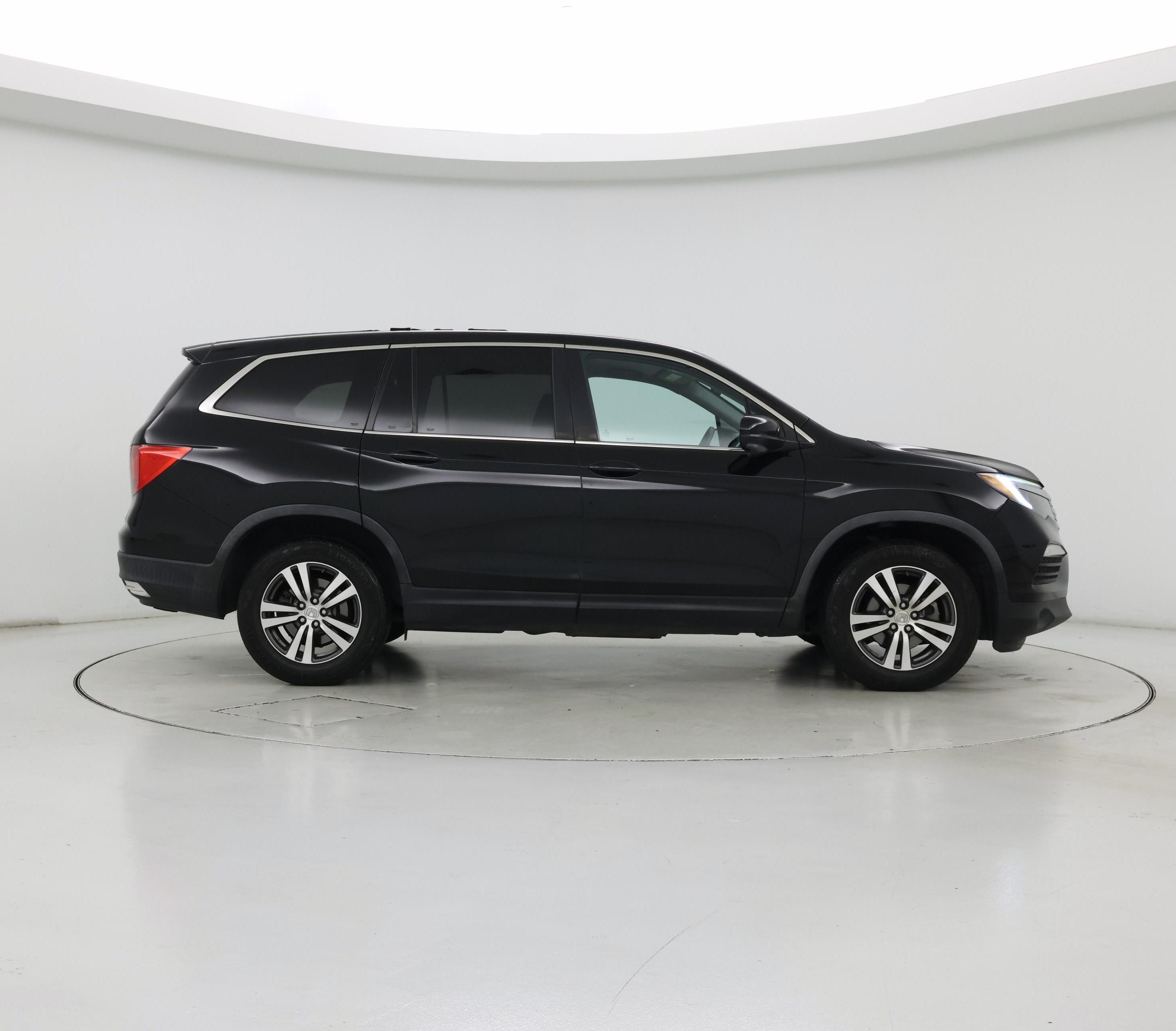 Thumbnail: 2018 Honda Pilot - 7