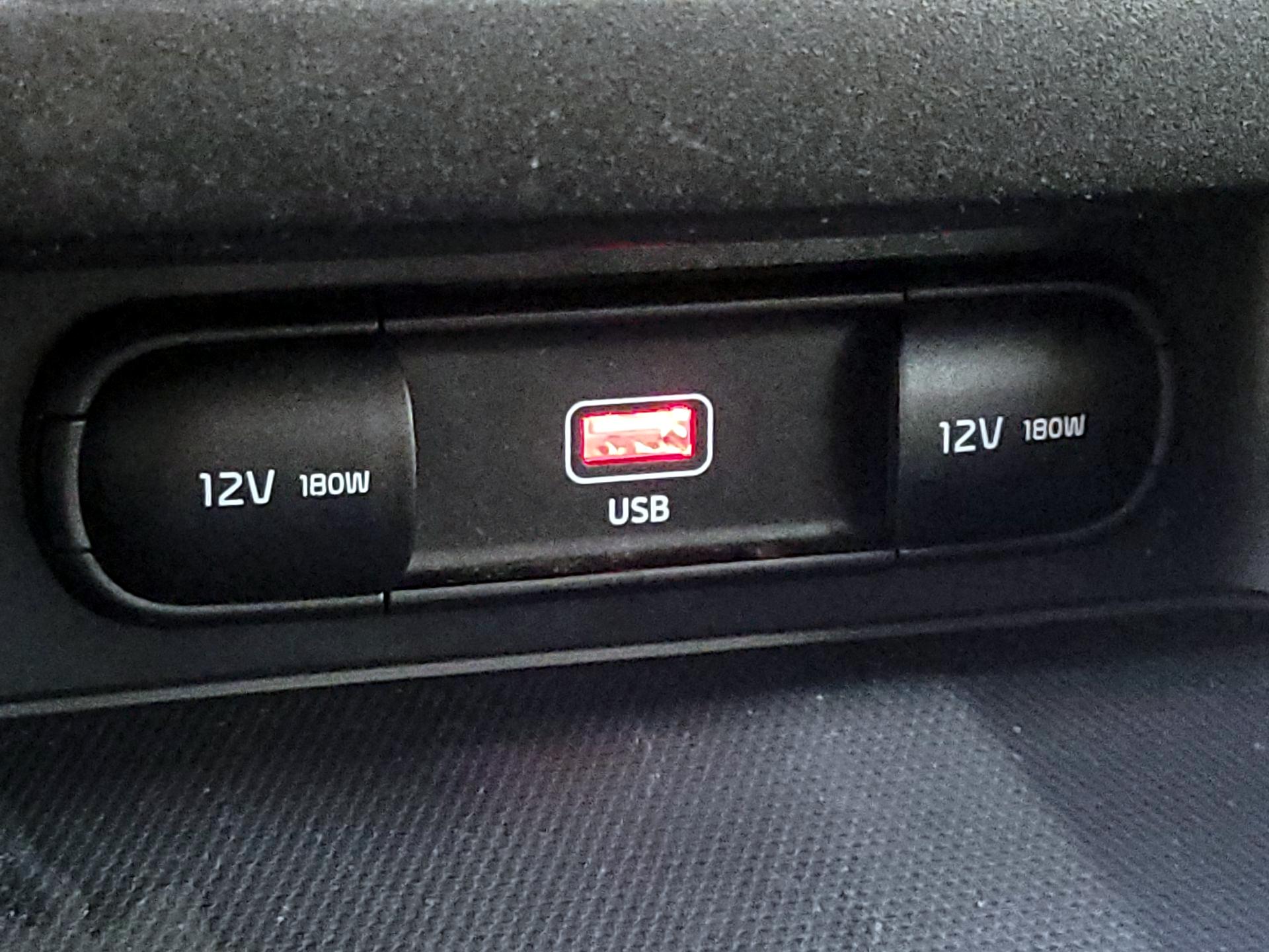 Thumbnail: 2023 Kia Forte - 18