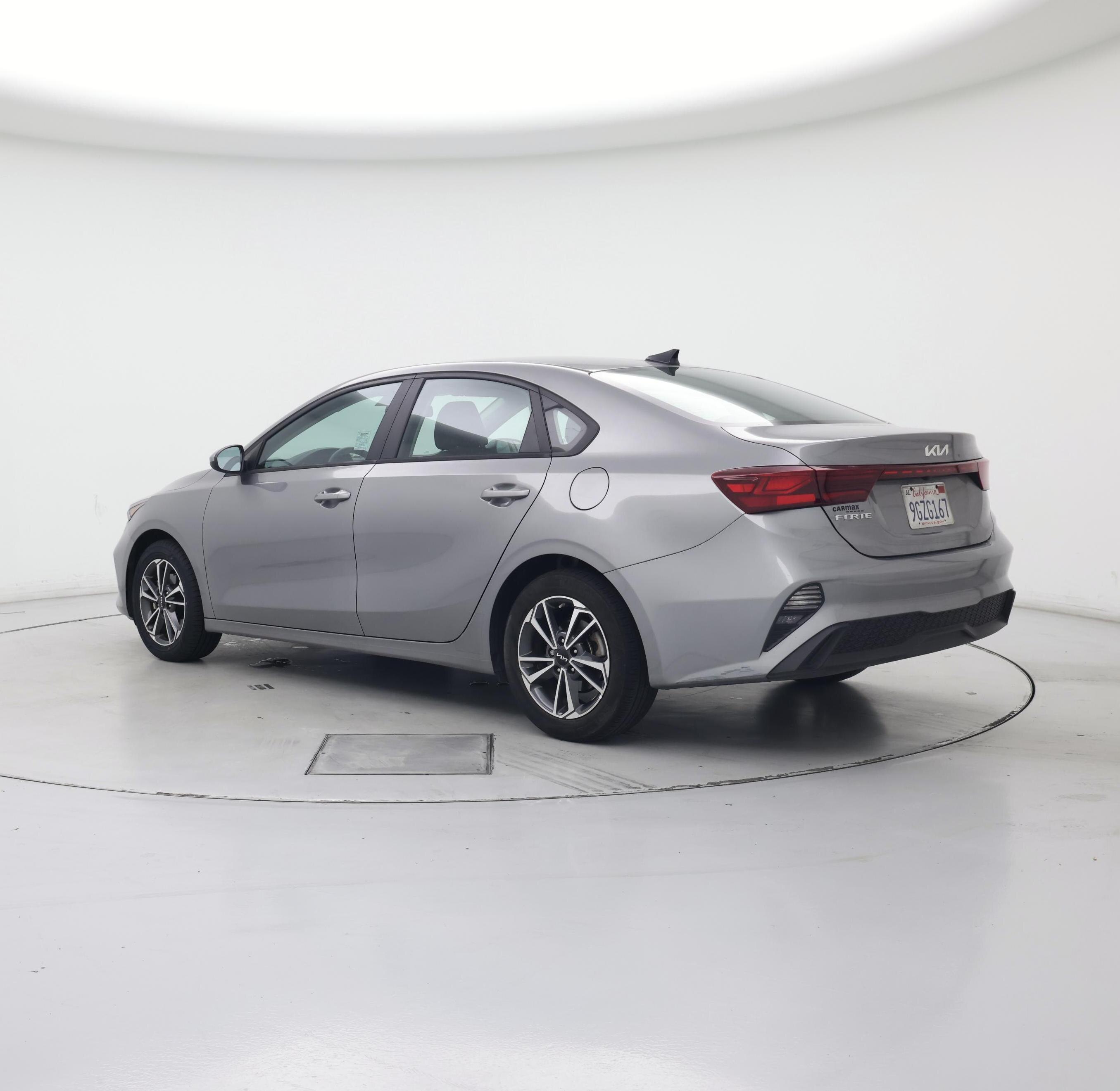 Thumbnail: 2023 Kia Forte - 2