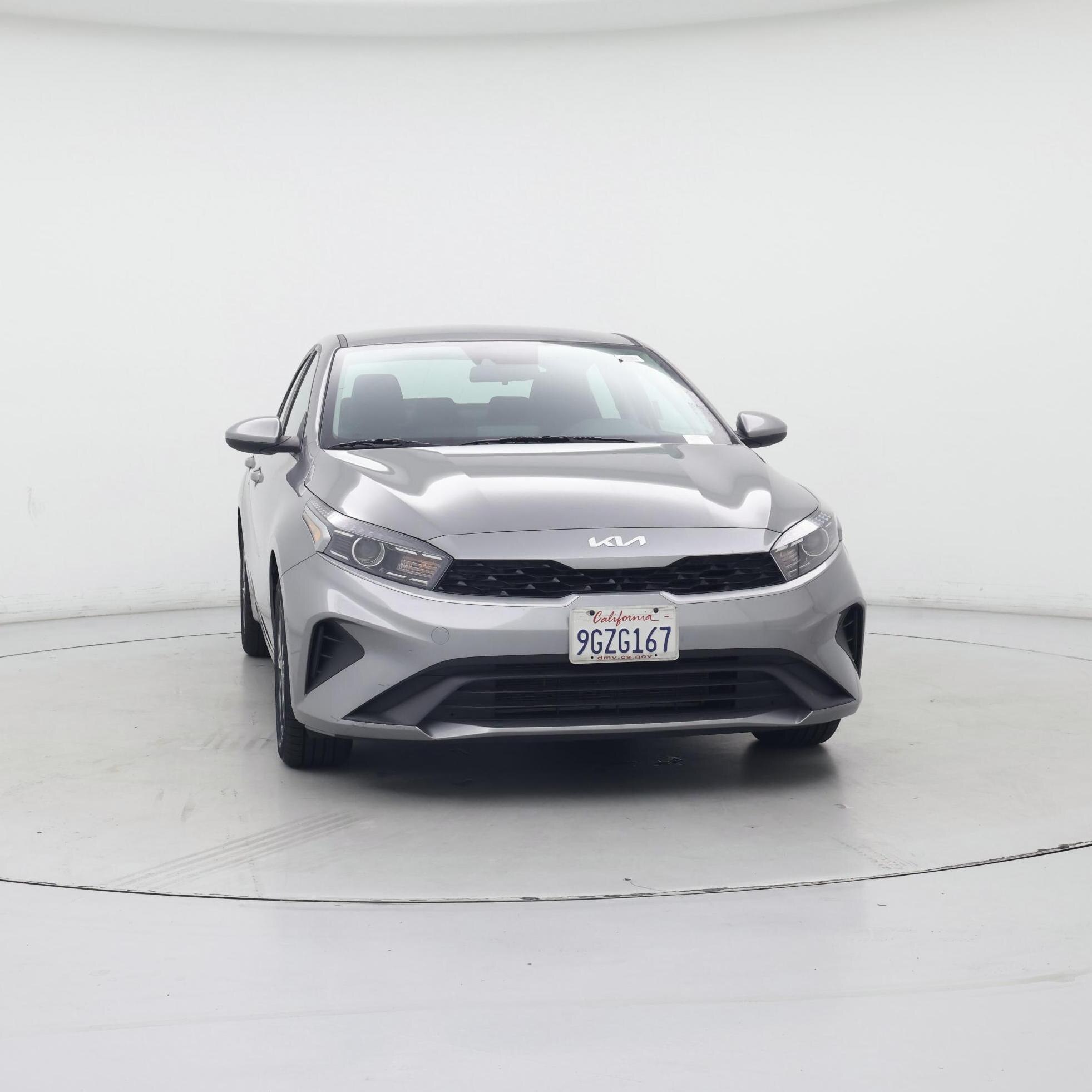 Thumbnail: 2023 Kia Forte - 5