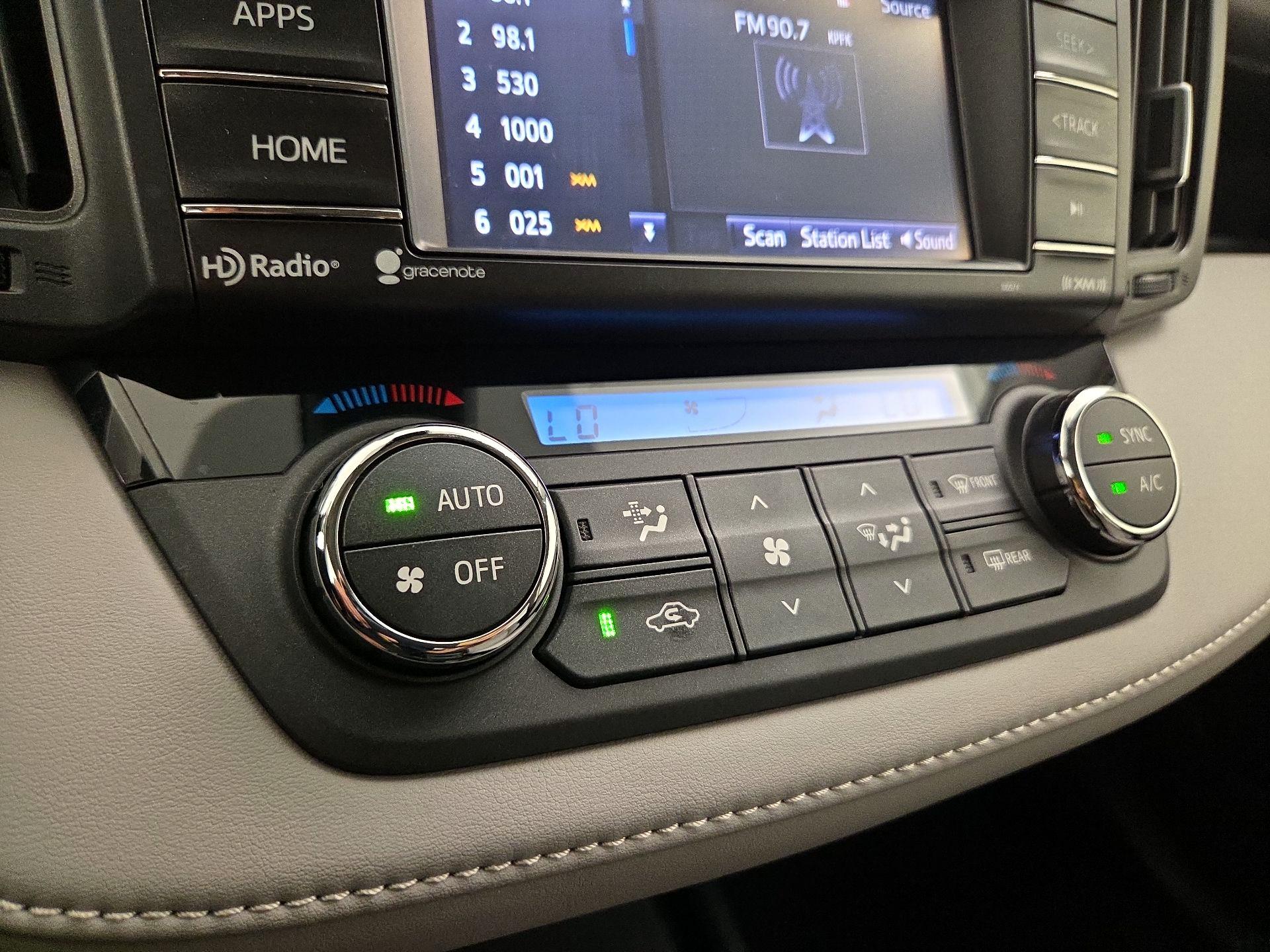 Thumbnail: 2017 Toyota RAV4 - 16