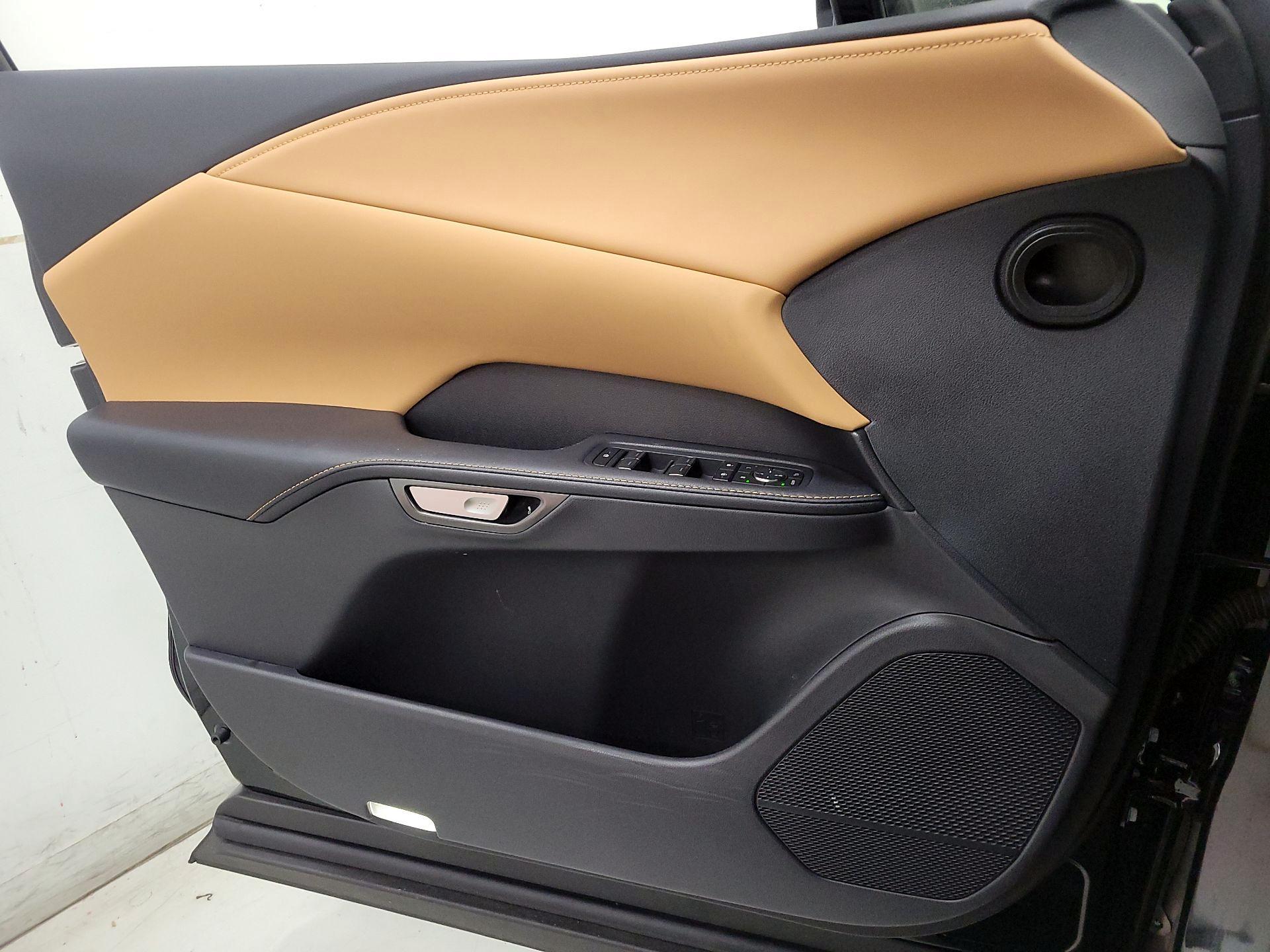 Thumbnail: 2025 Lexus RX - 12