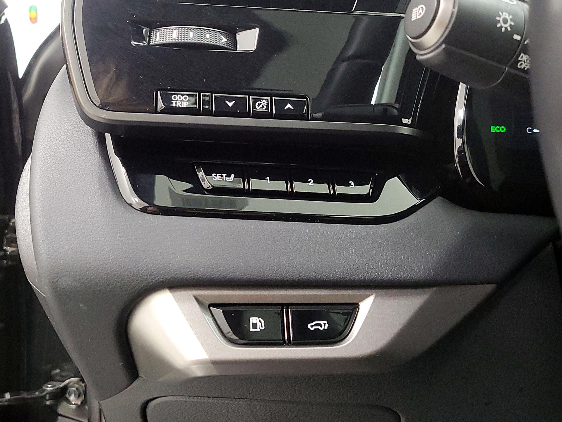 Thumbnail: 2025 Lexus RX - 13