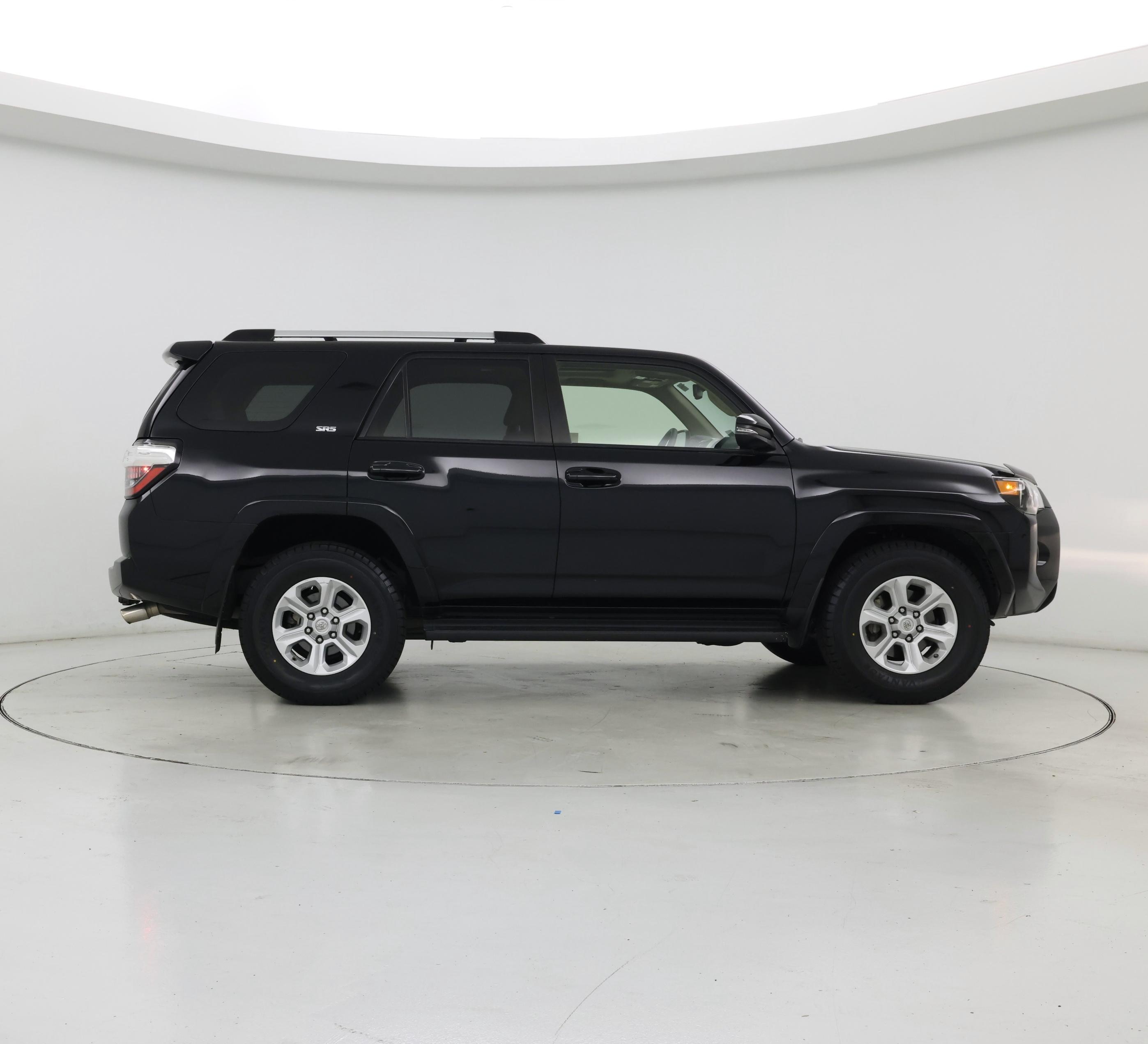 Thumbnail: 2020 Toyota 4Runner - 7