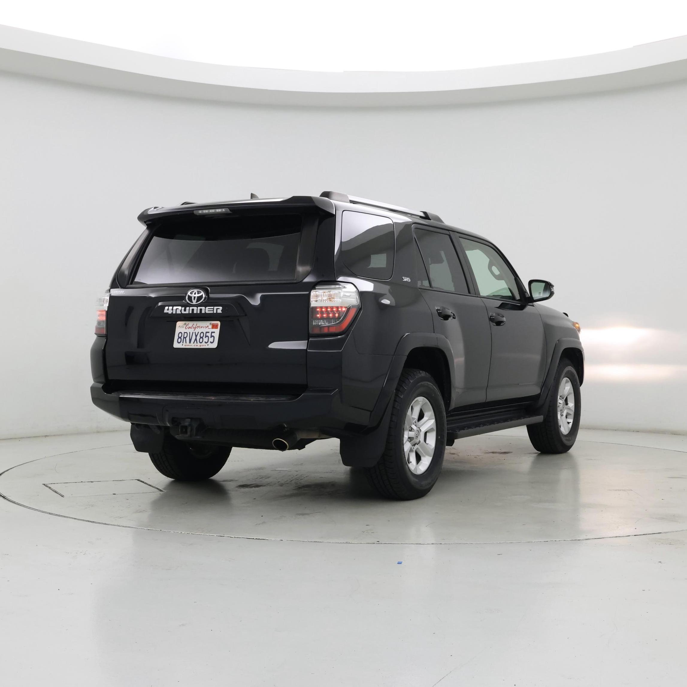 Thumbnail: 2020 Toyota 4Runner - 8