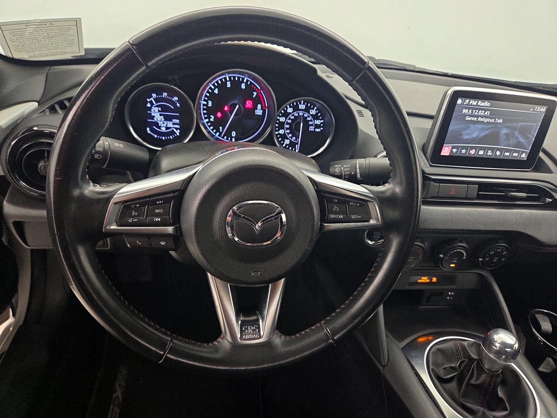 Thumbnail: 2016 Mazda MX-5 Miata - 10