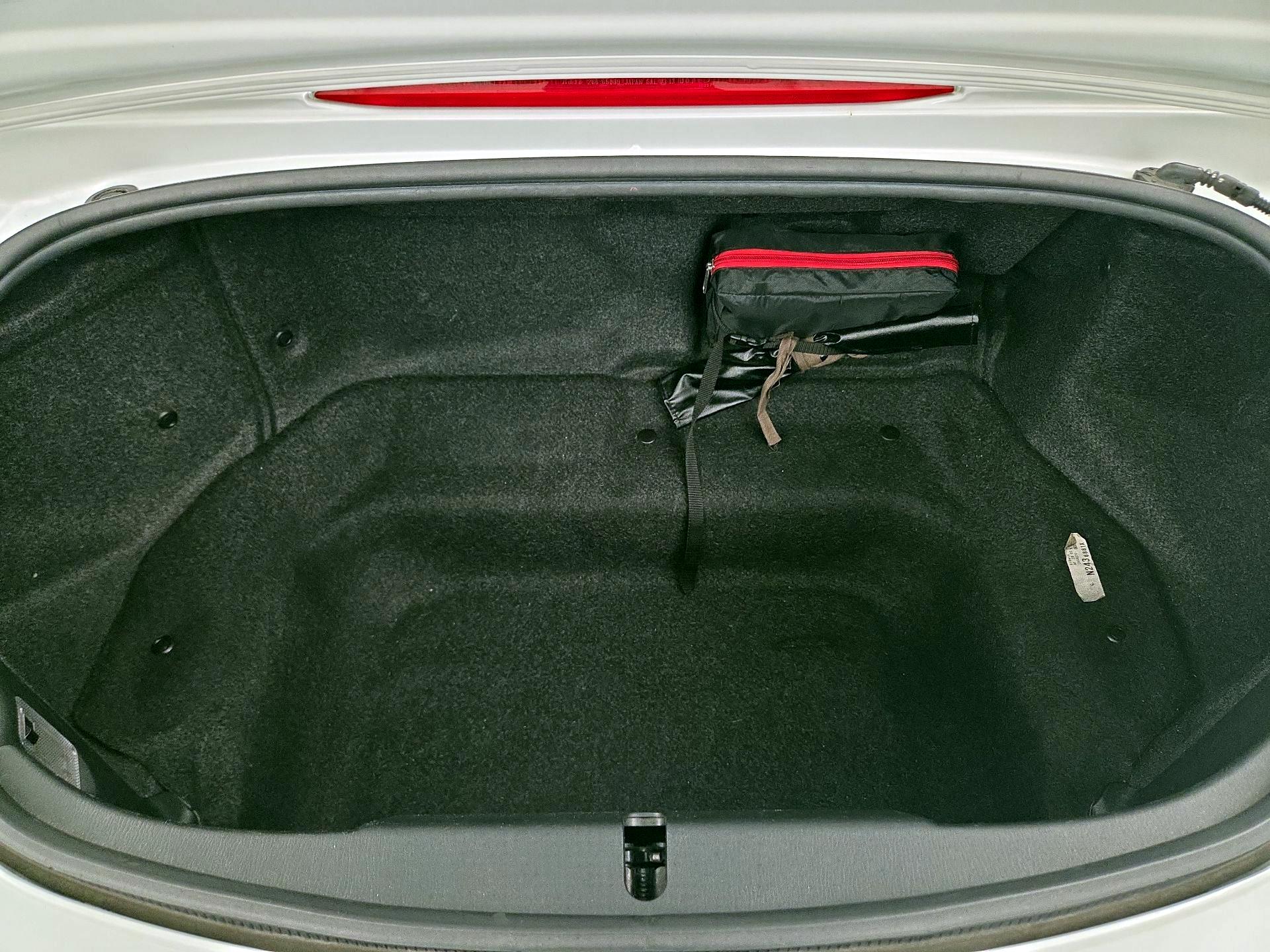 Thumbnail: 2016 Mazda MX-5 Miata - 18