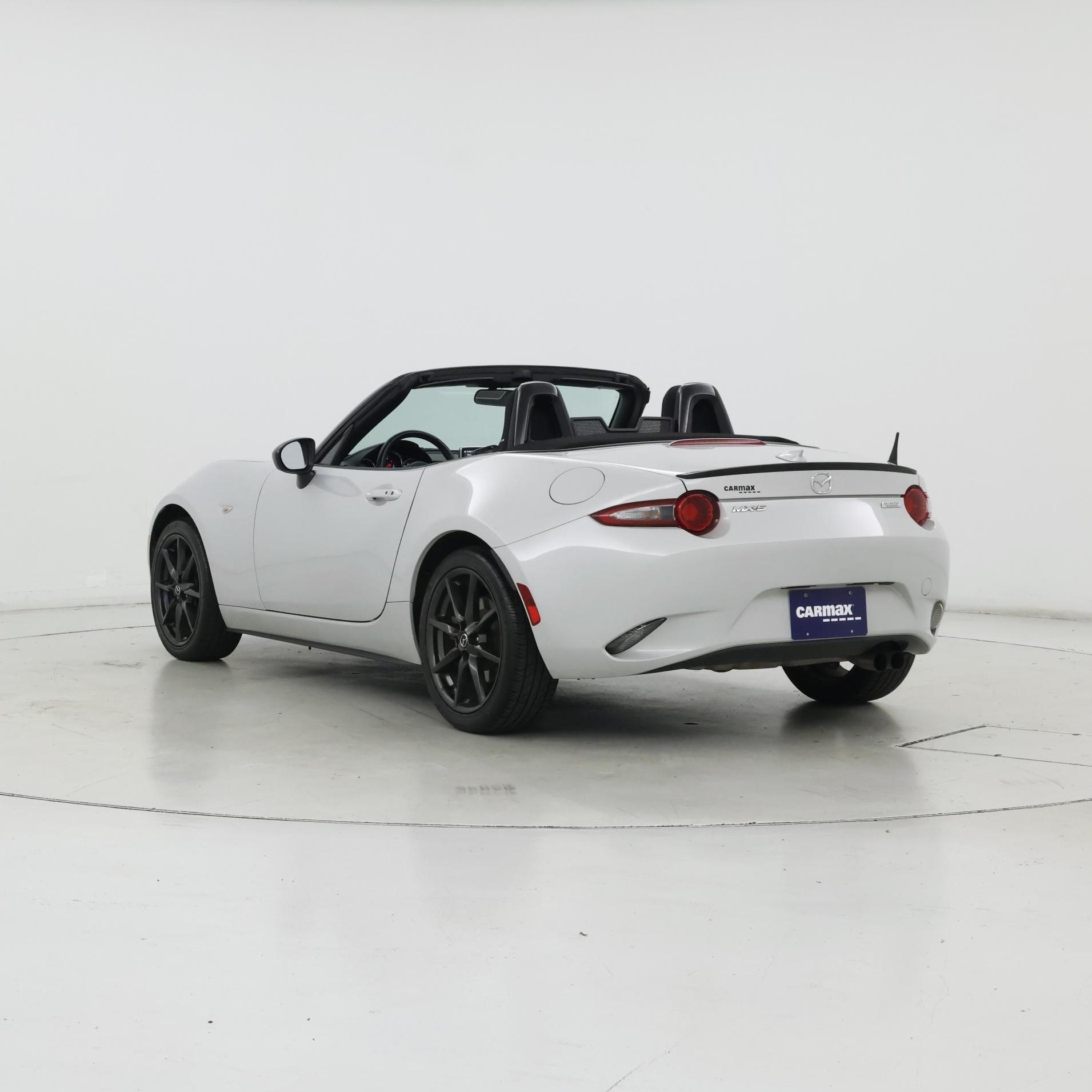Thumbnail: 2016 Mazda MX-5 Miata - 2