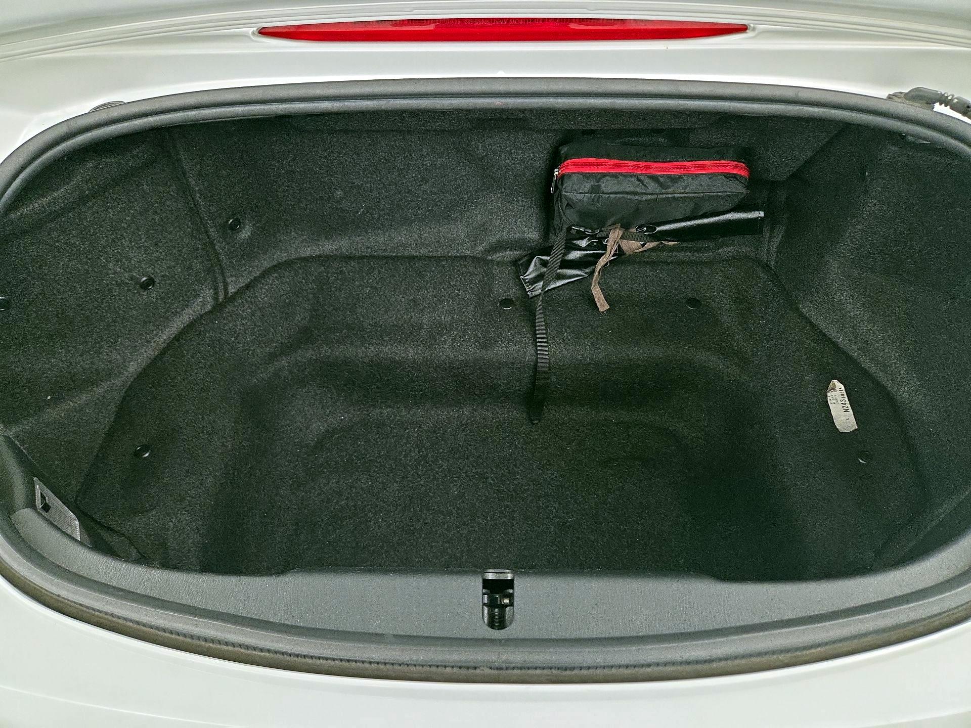 Thumbnail: 2016 Mazda MX-5 Miata - 19