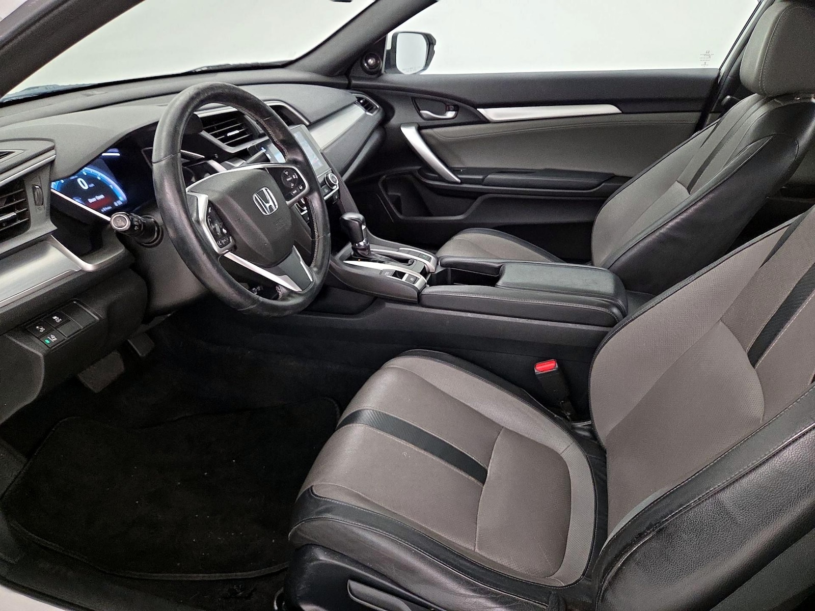 2016 Honda Civic Touring - Photo 12