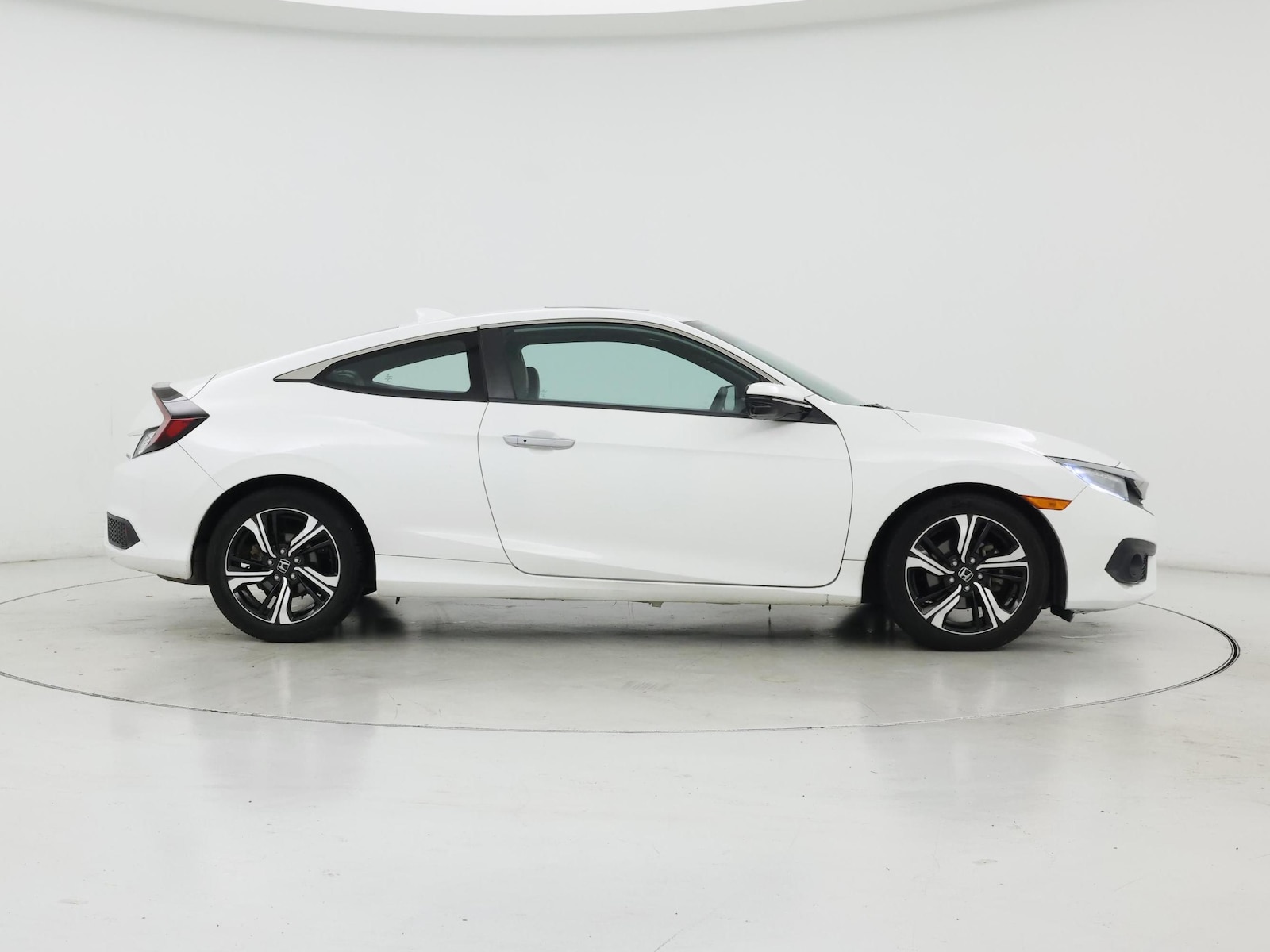 2016 Honda Civic Touring - Photo 8