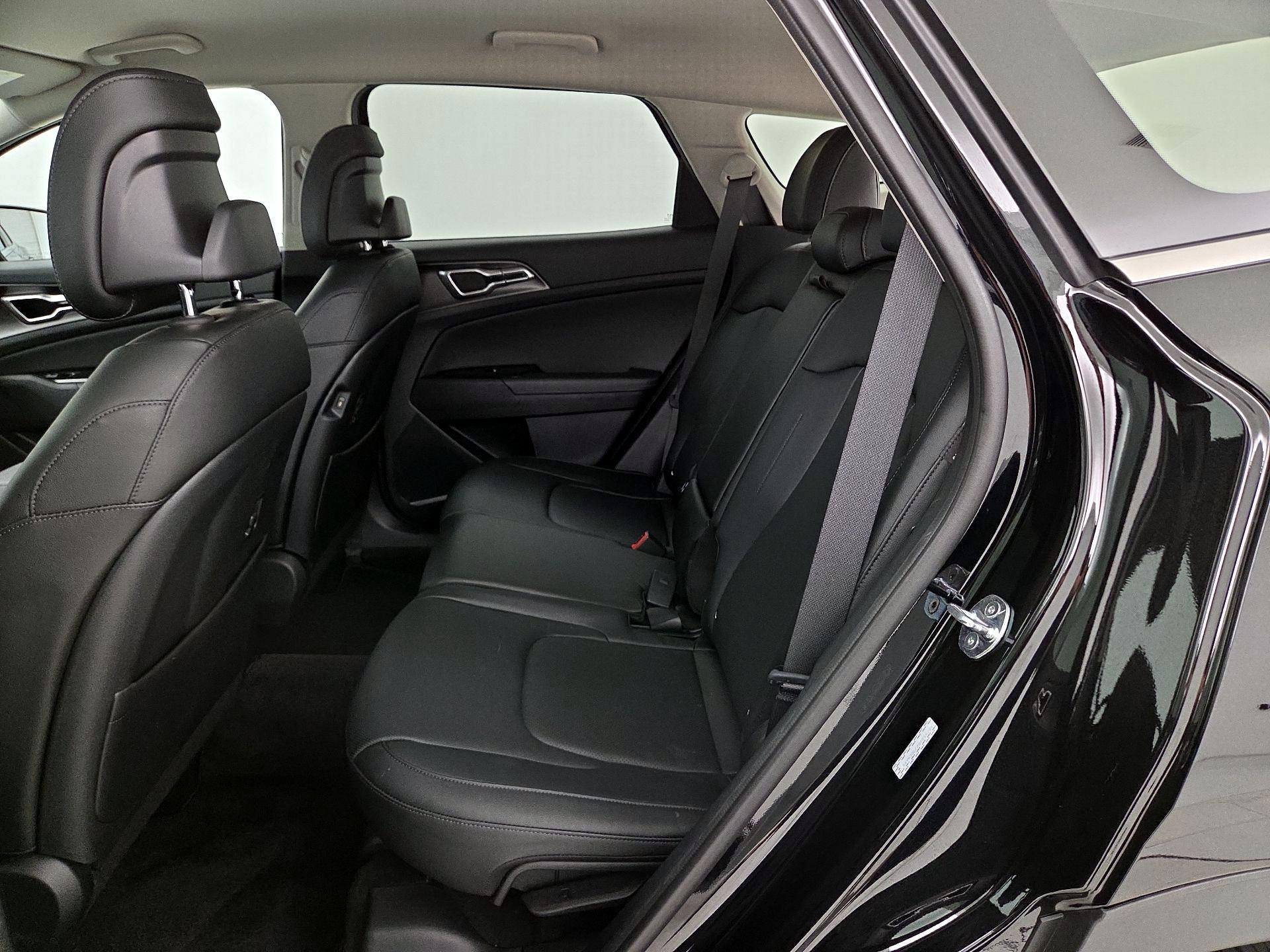 Thumbnail: 2025 Kia Sportage - 20