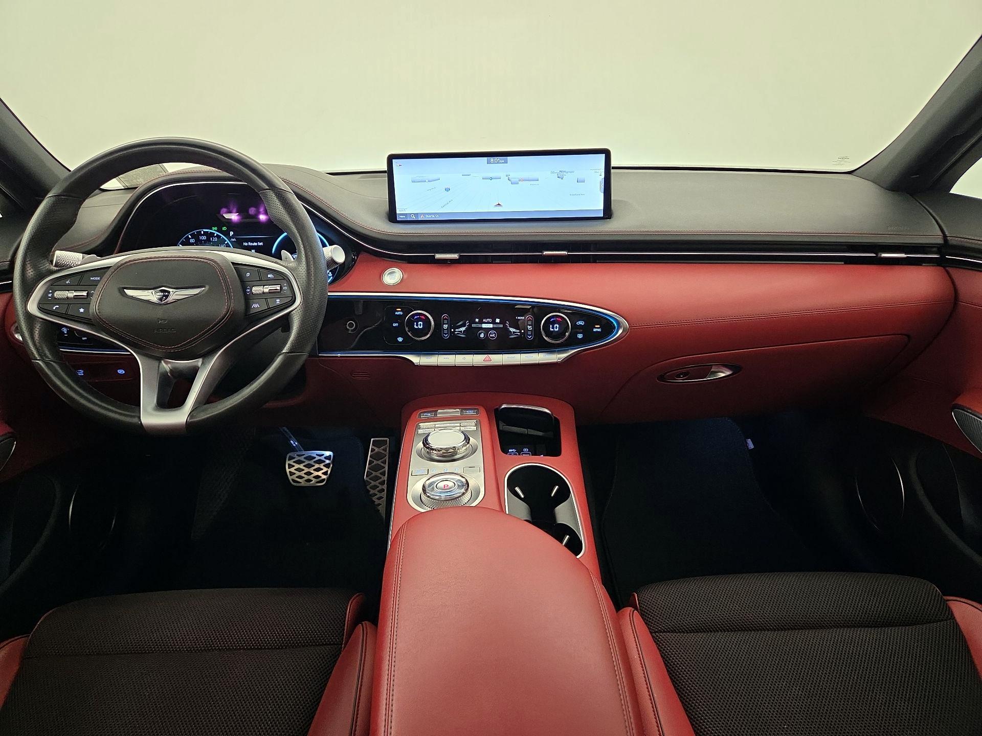 Thumbnail: 2023 Genesis GV70 - 9