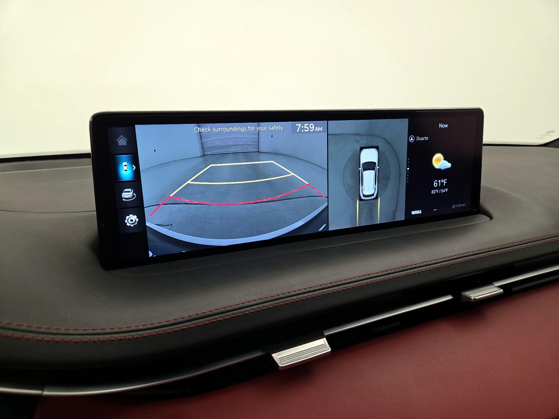 Thumbnail: 2023 Genesis GV70 - 15