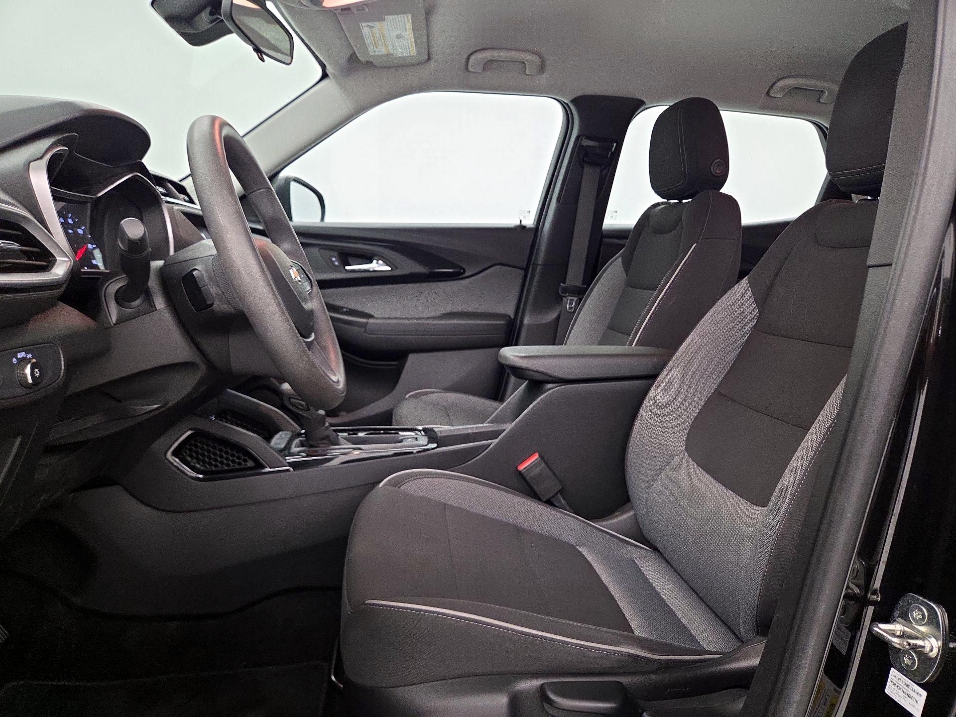 Thumbnail: 2021 Chevrolet TrailBlazer - 11