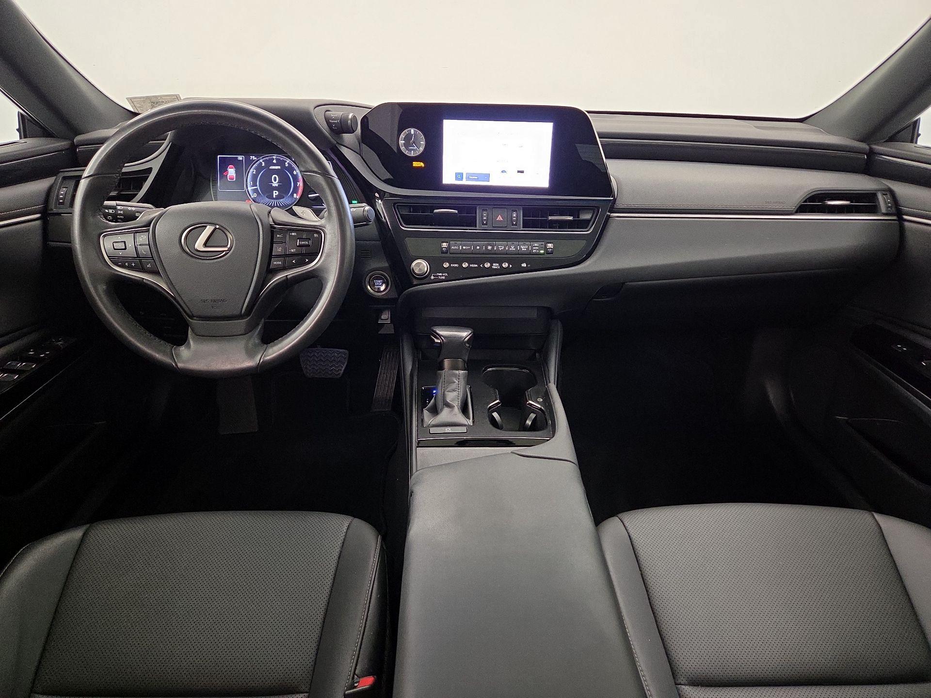 Thumbnail: 2024 Lexus ES - 9