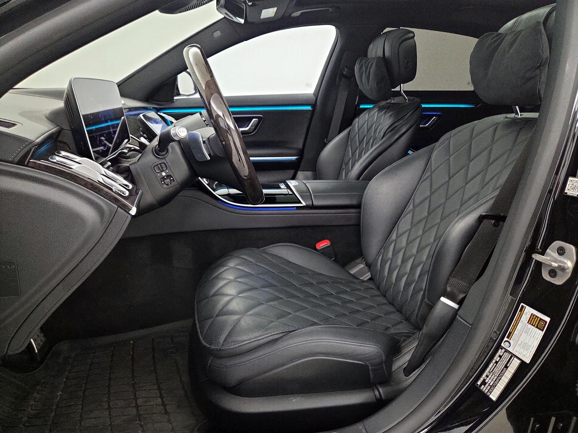 Thumbnail: 2023 Mercedes-Benz S-Class - 11
