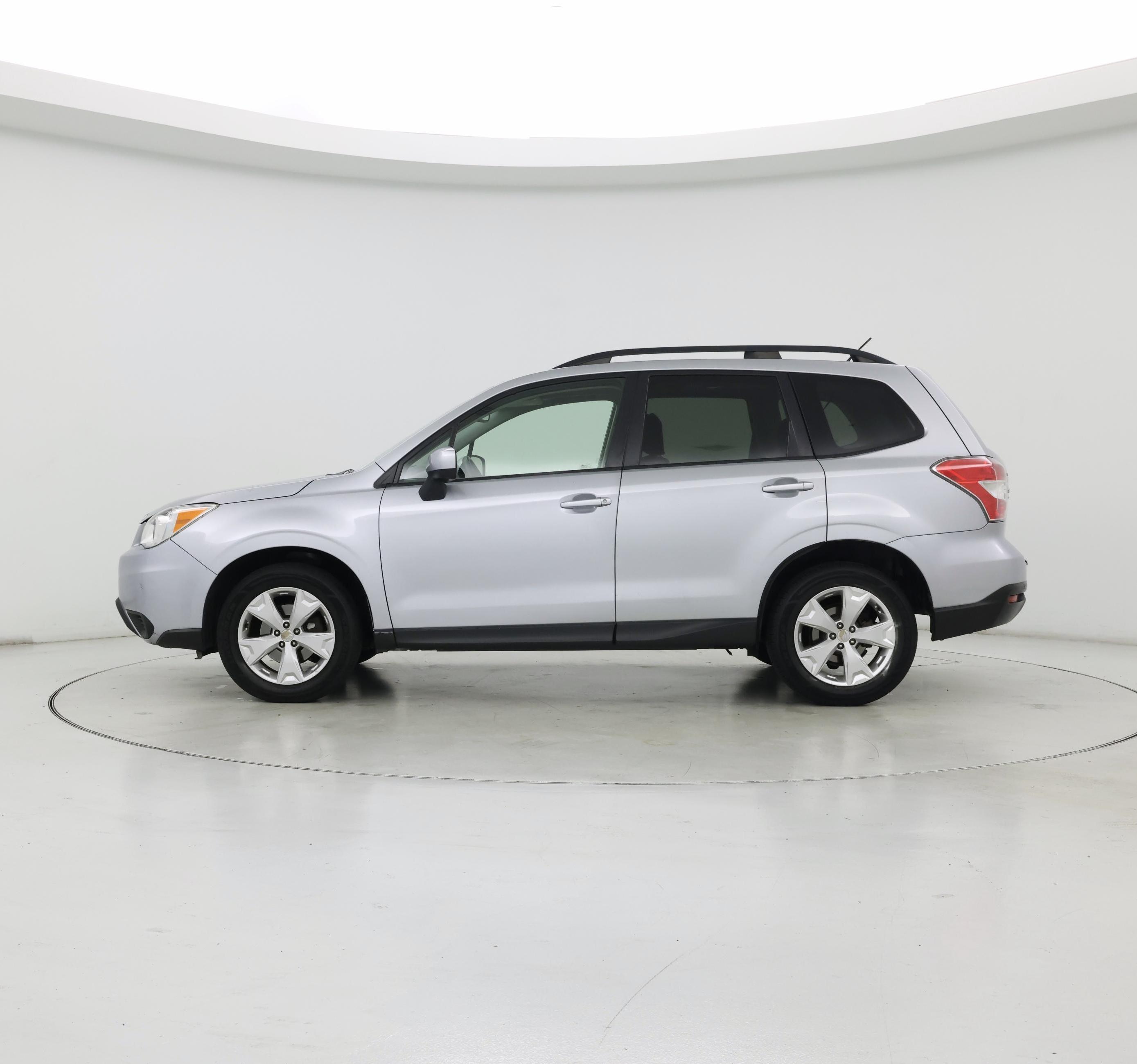 Thumbnail: 2015 Subaru Forester - 3