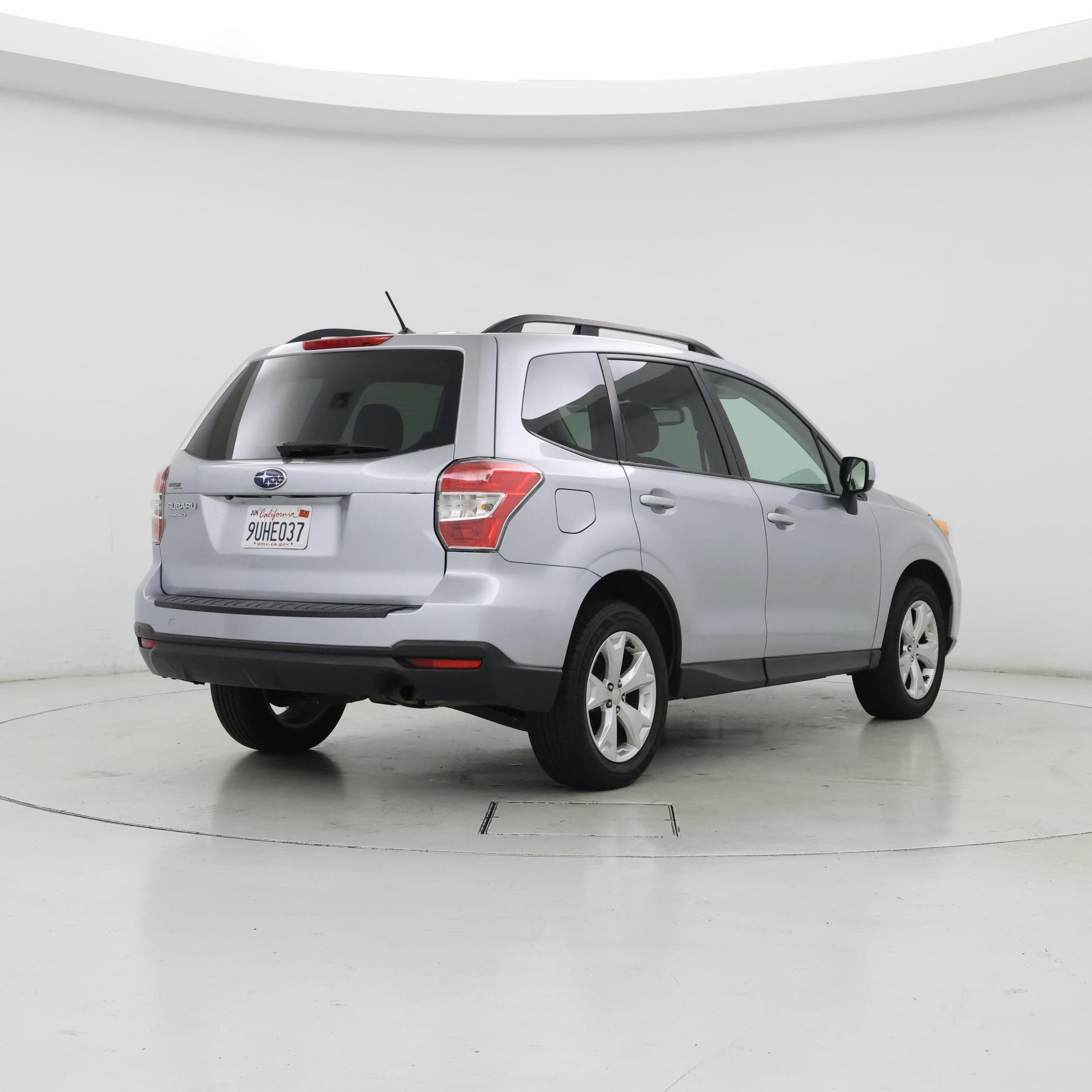 Thumbnail: 2015 Subaru Forester - 8