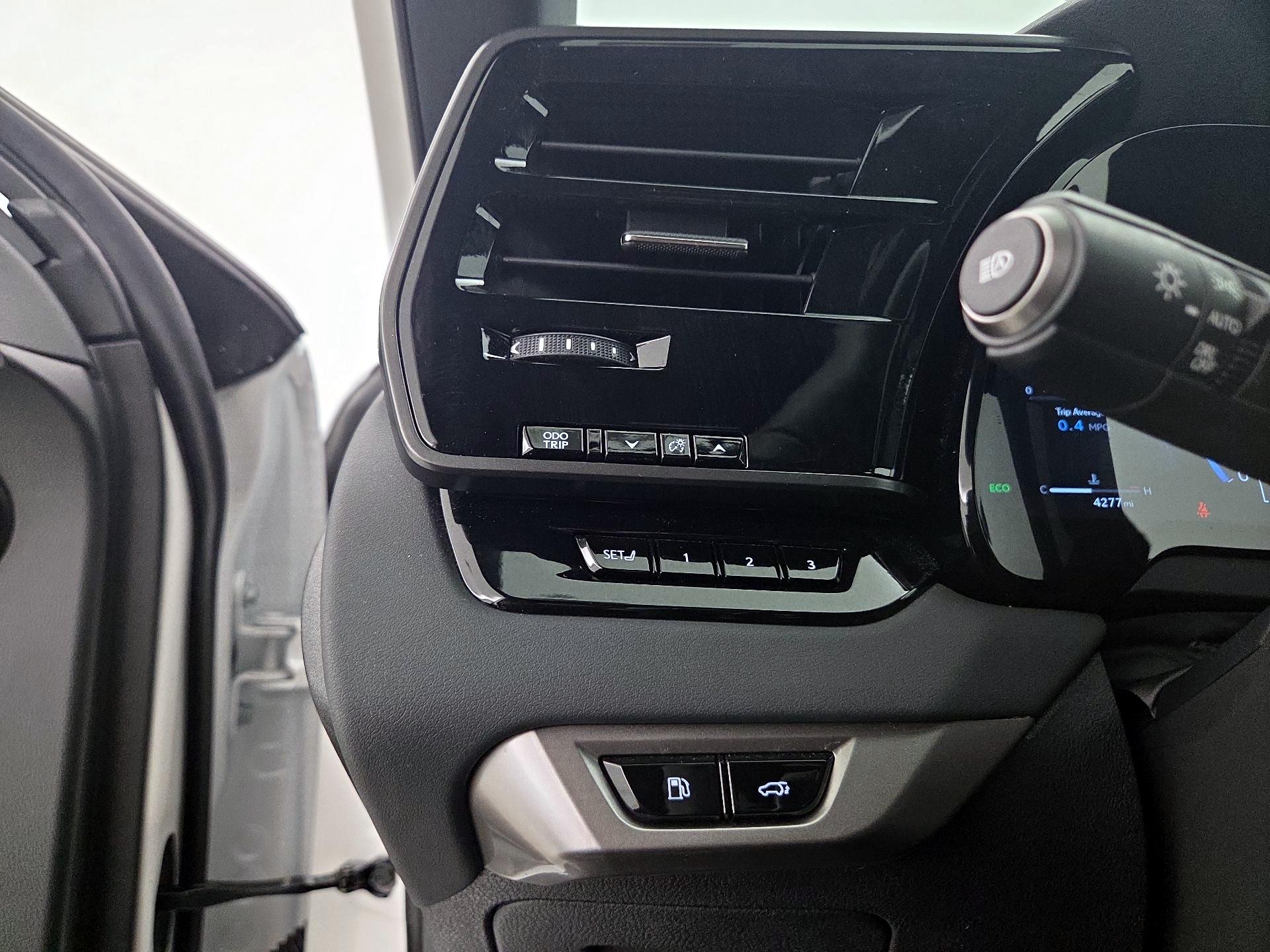 Thumbnail: 2025 Lexus RX - 13