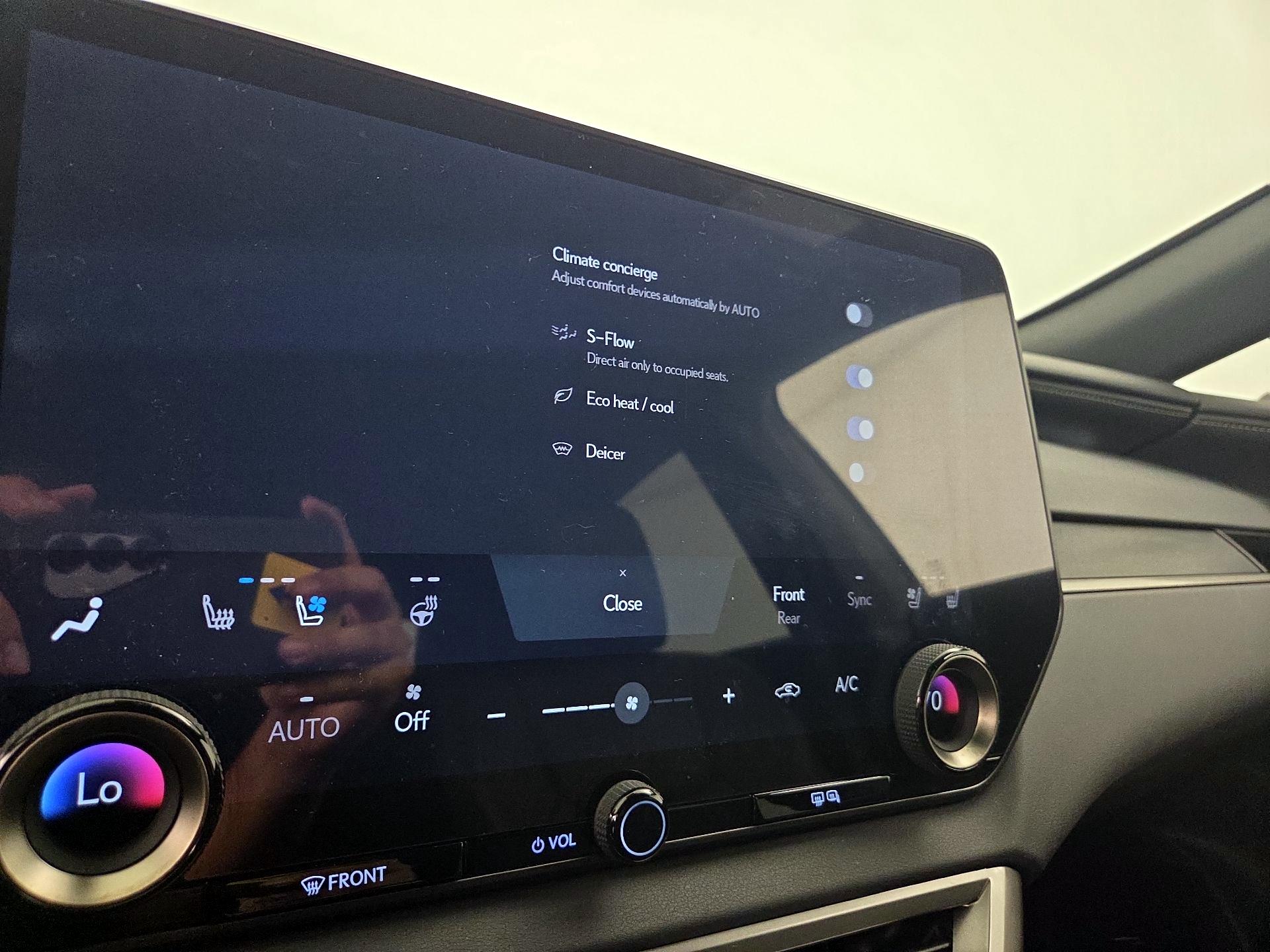 Thumbnail: 2025 Lexus RX - 17