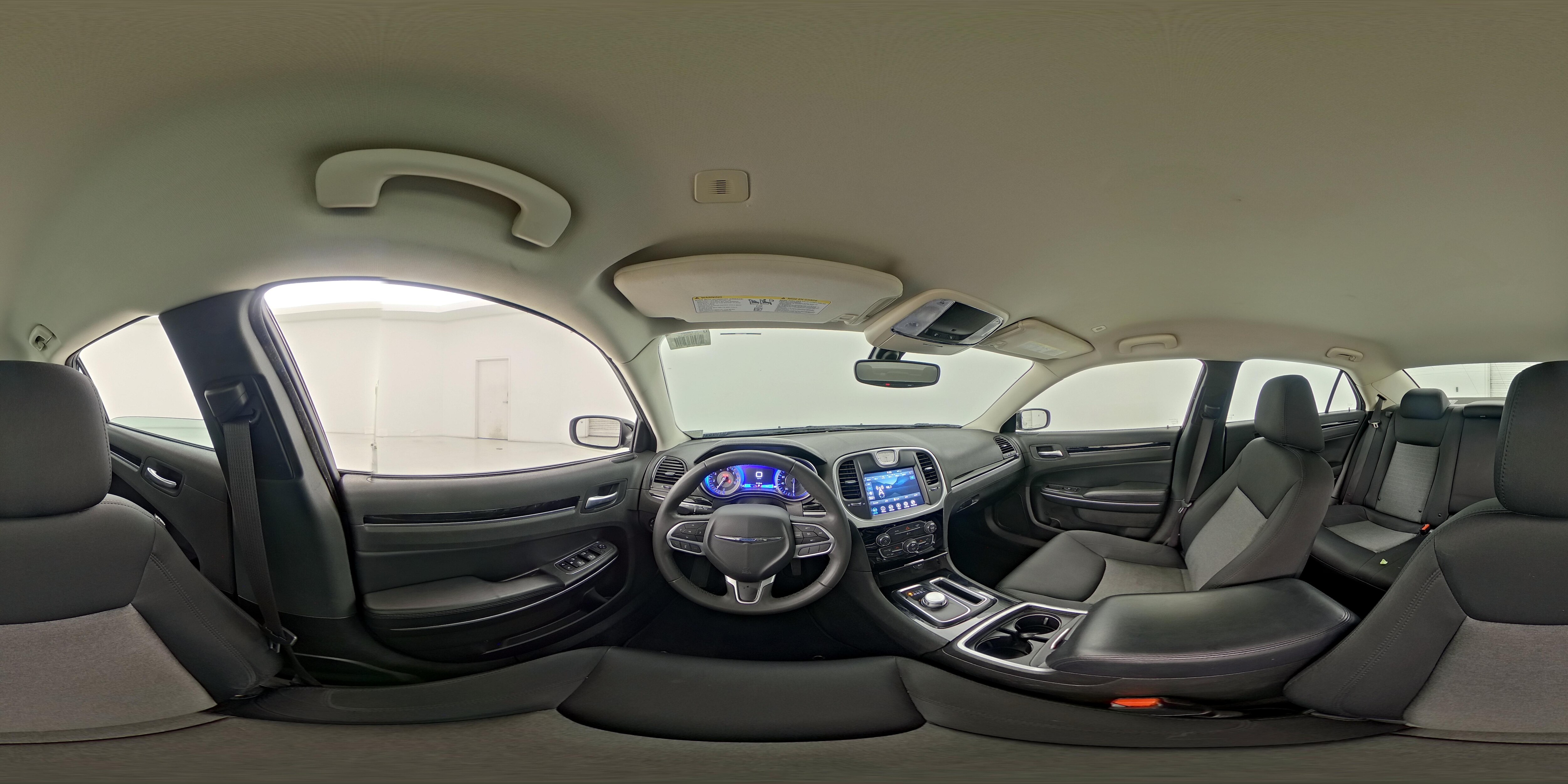 2023 Chrysler 300 Touring - Photo 26