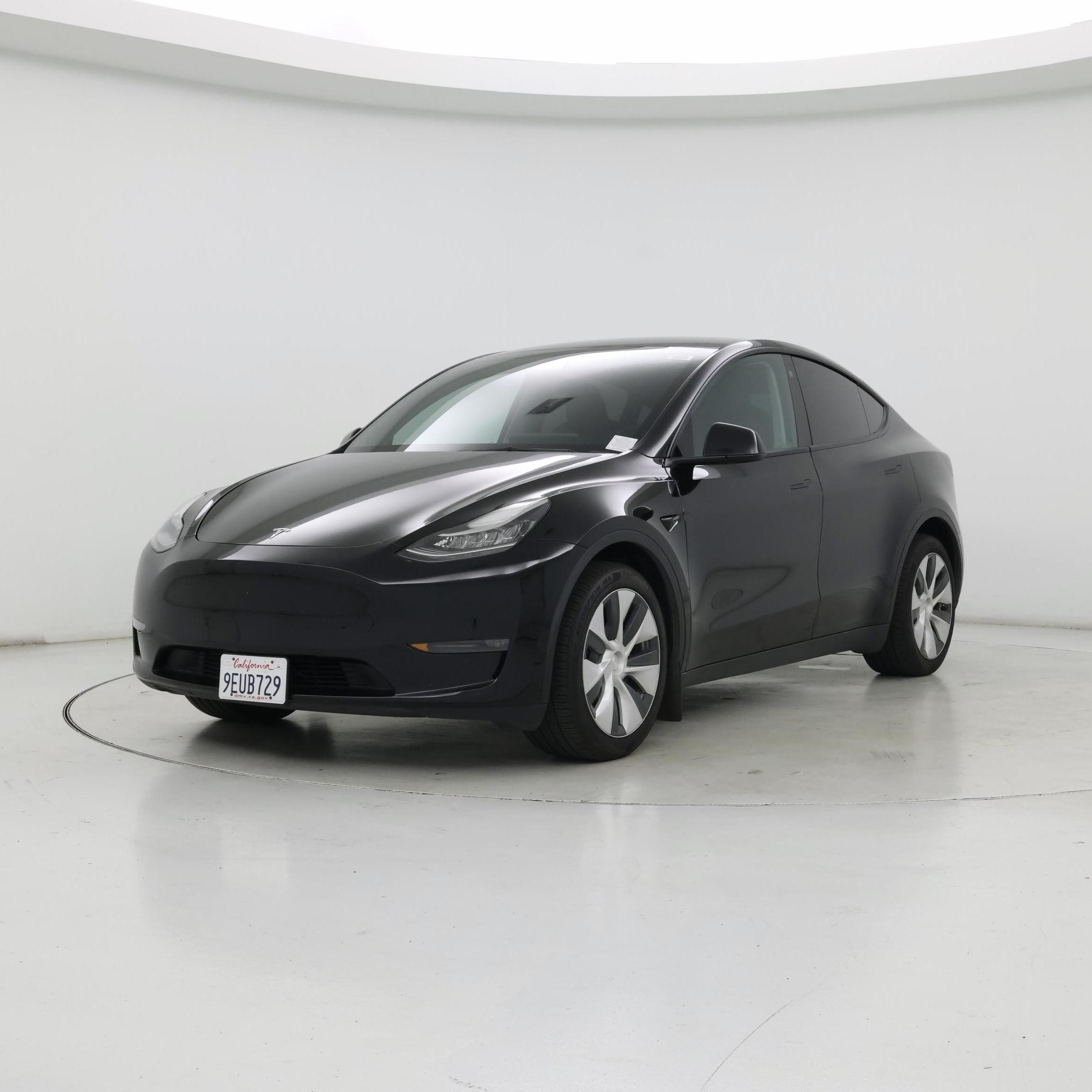Thumbnail: 2023 Tesla Model Y - 4