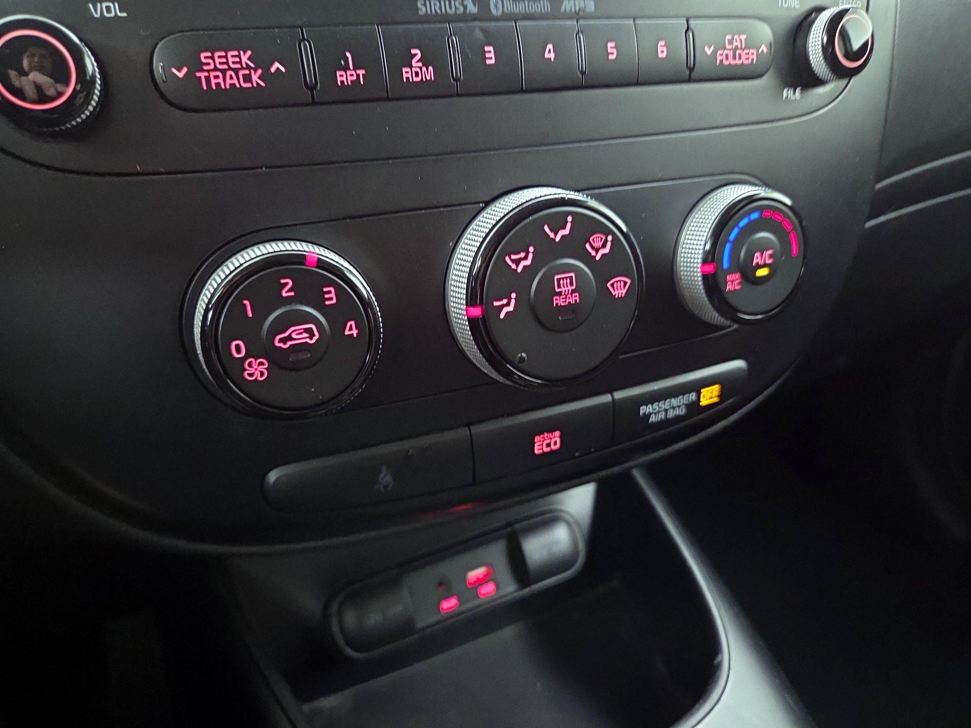 Thumbnail: 2017 Kia Soul - 15
