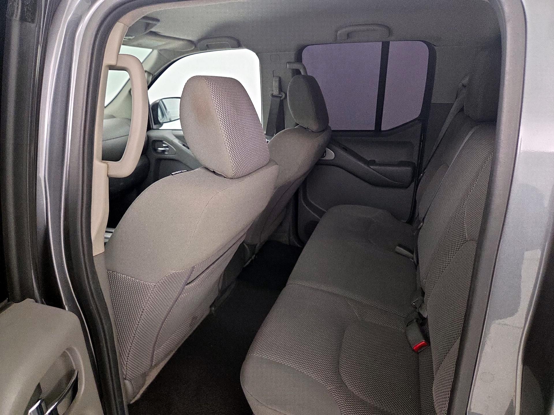 Thumbnail: 2016 Nissan Frontier - 18