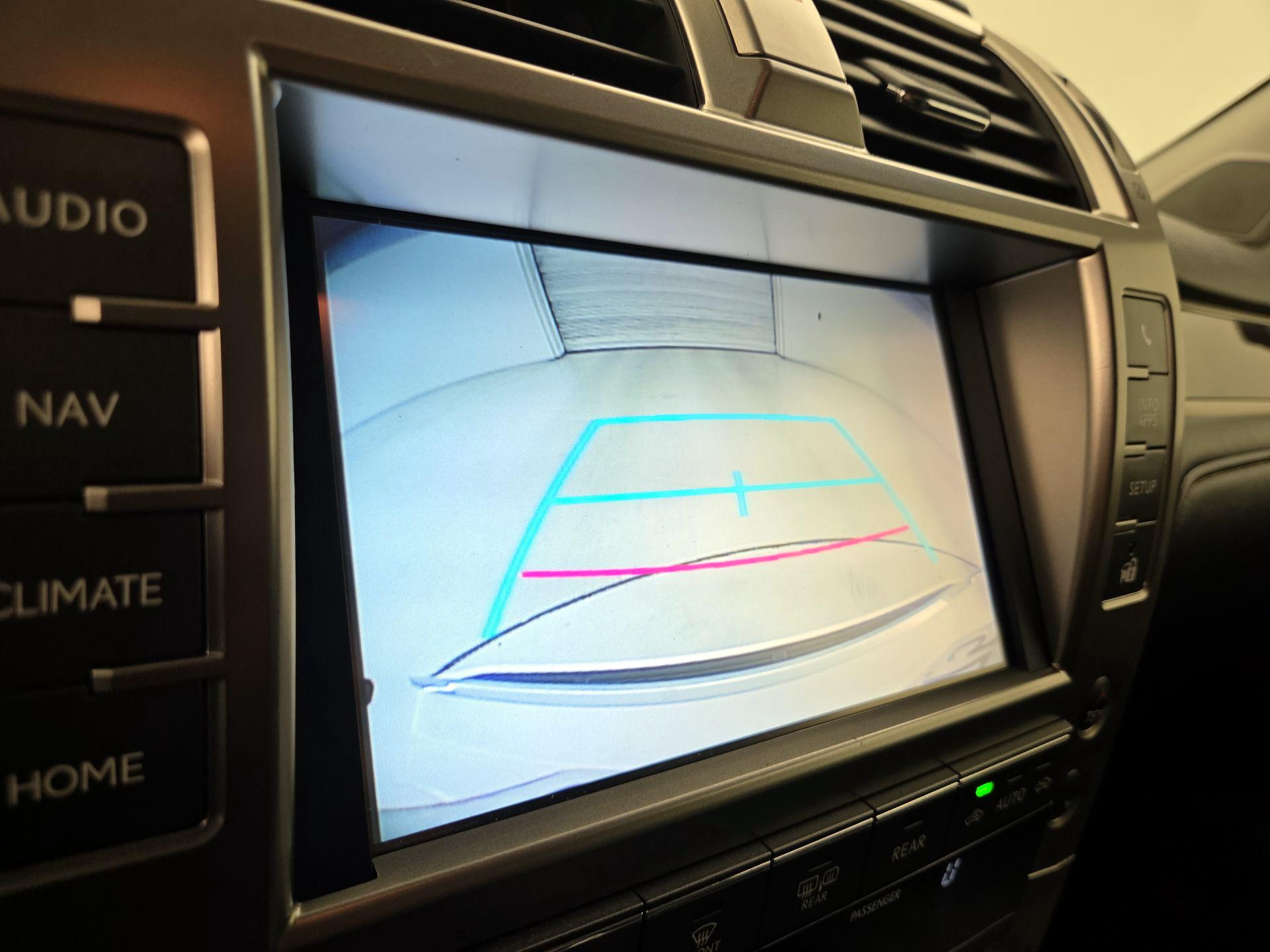 Thumbnail: 2019 Lexus GX - 15