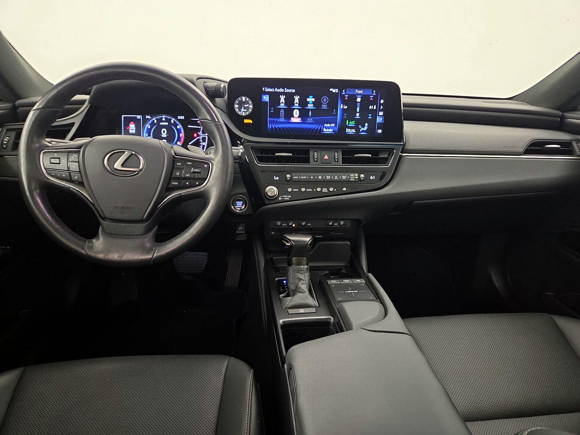 Thumbnail: 2022 Lexus ES - 9