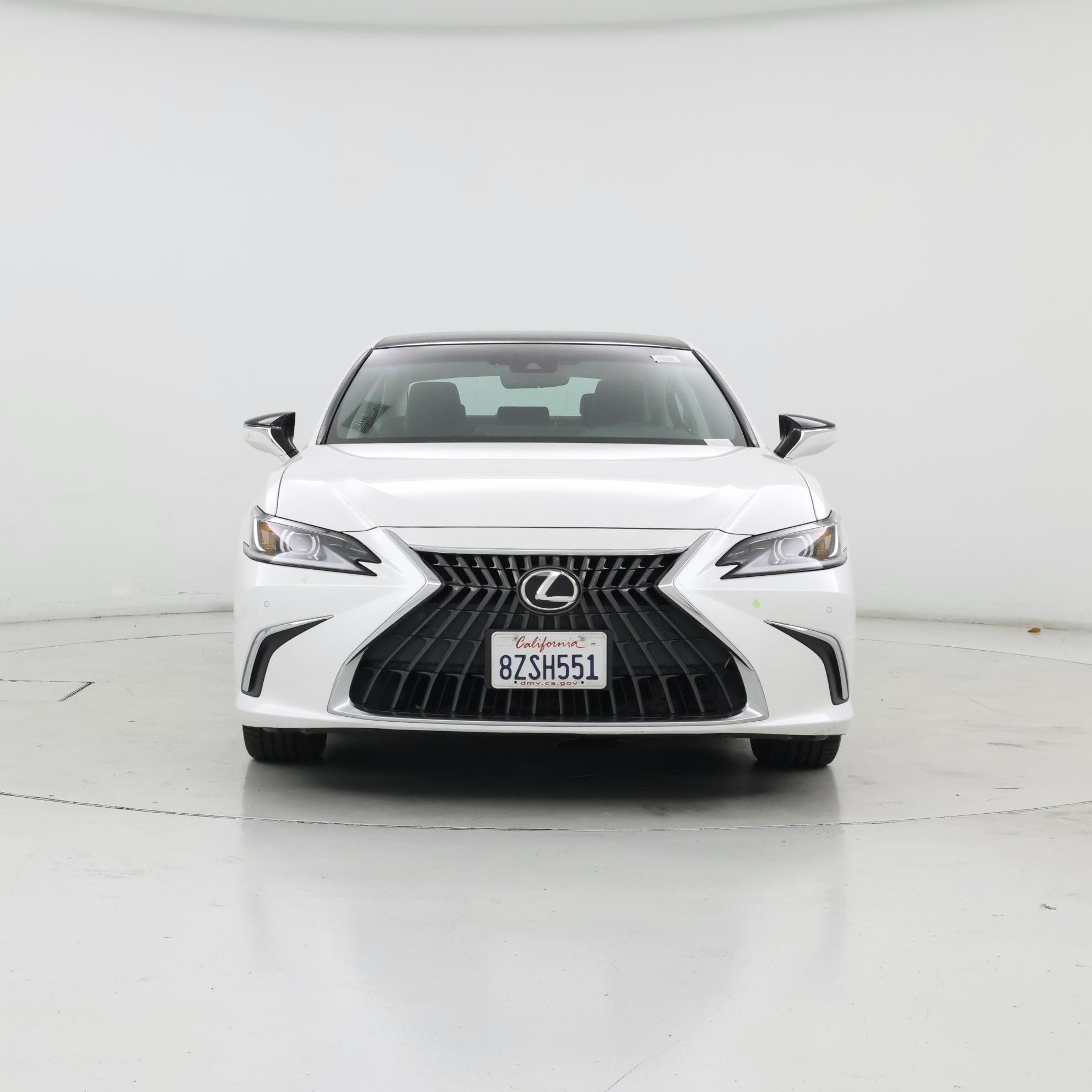 Thumbnail: 2022 Lexus ES - 5