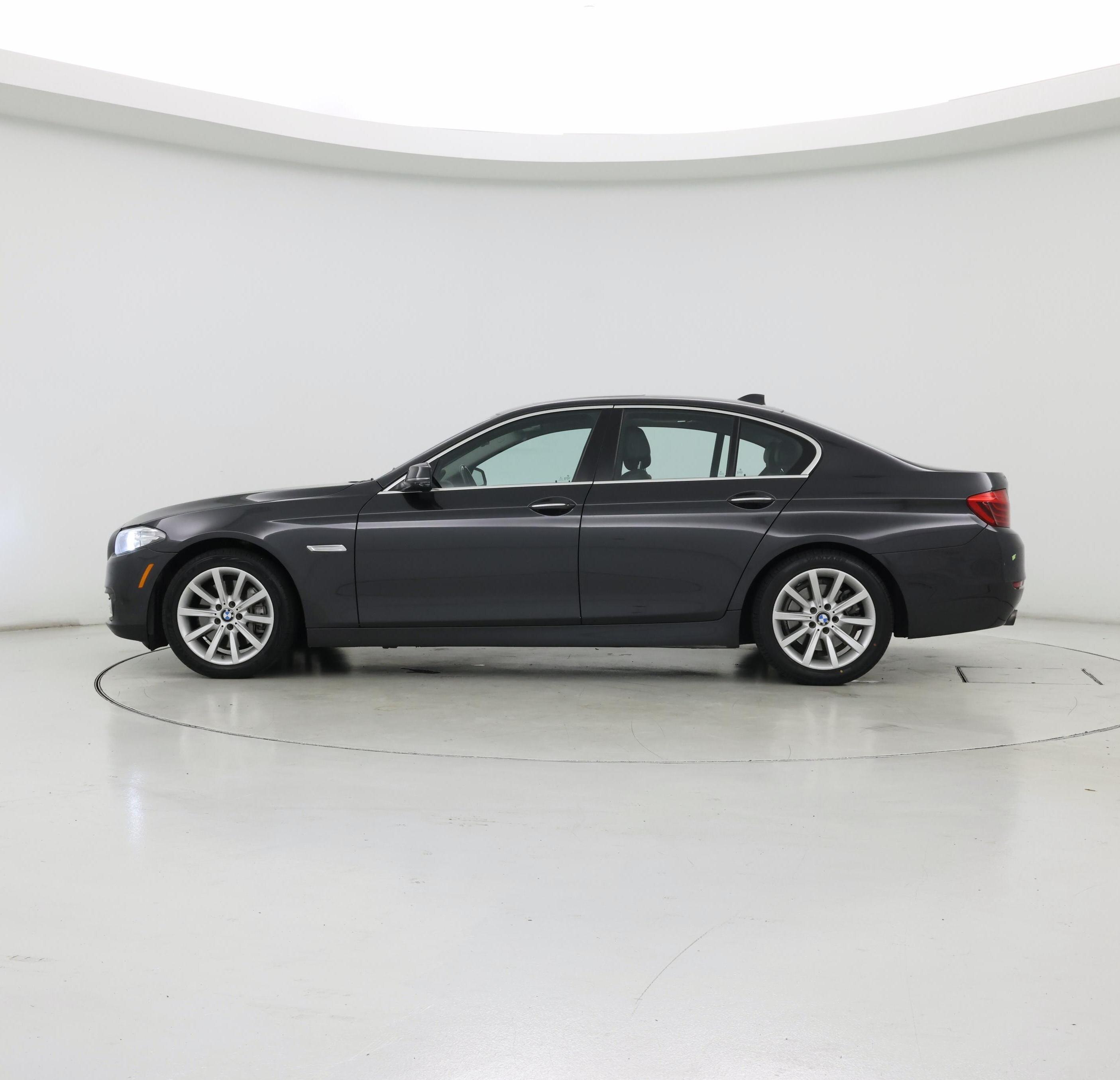 Thumbnail: 2015 BMW 5 Series - 3