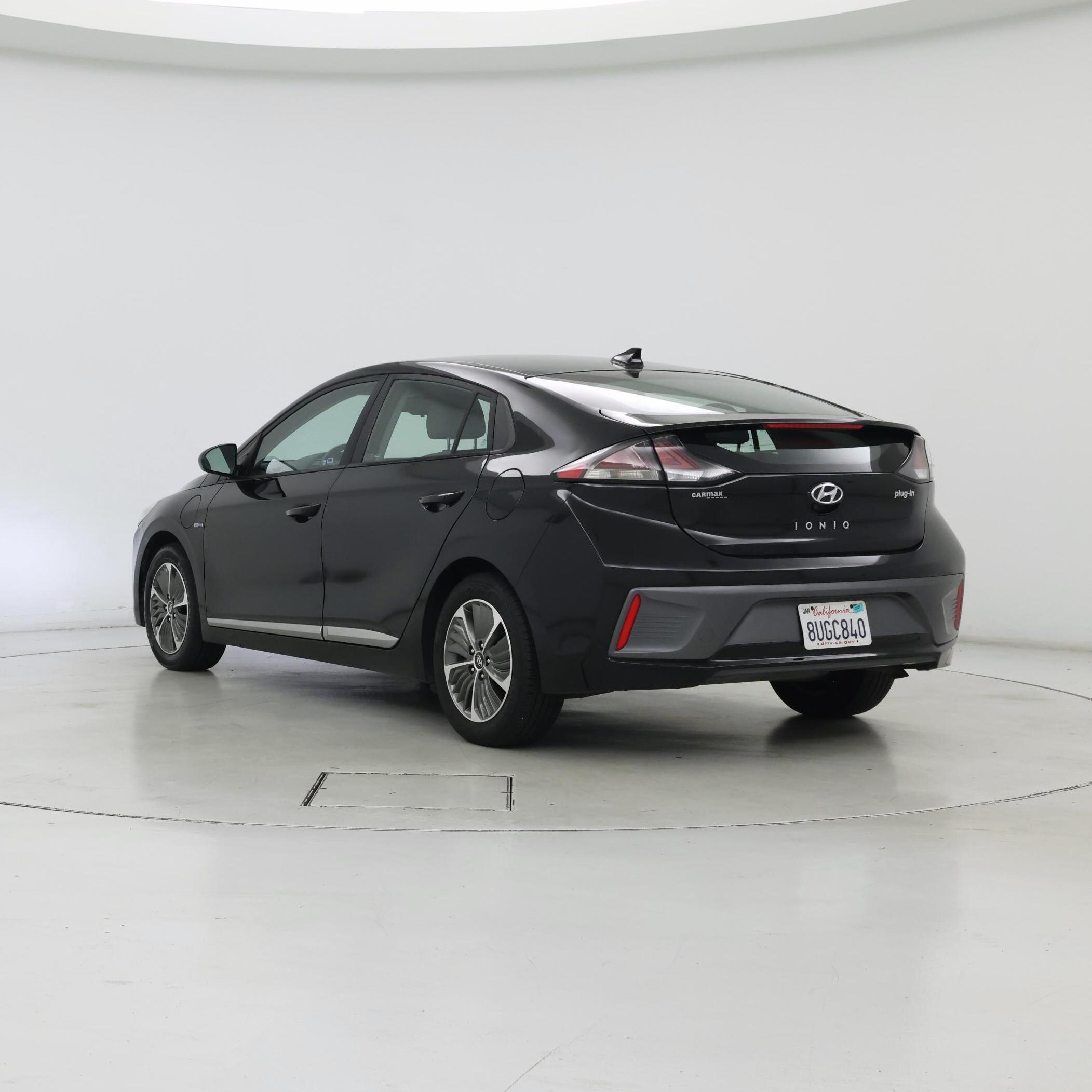 Thumbnail: 2020 Hyundai Ioniq - 2
