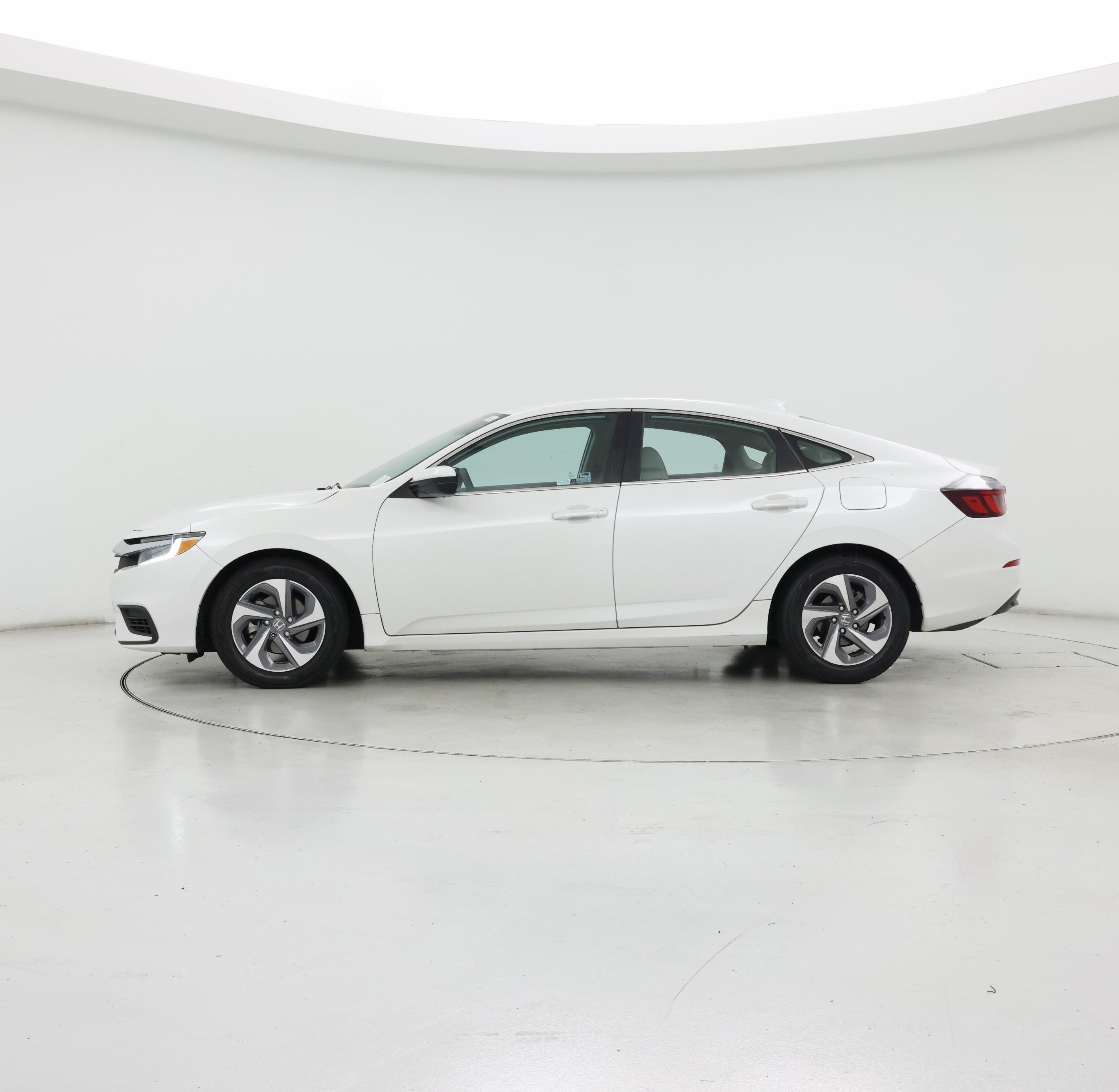 Thumbnail: 2020 Honda Insight - 3