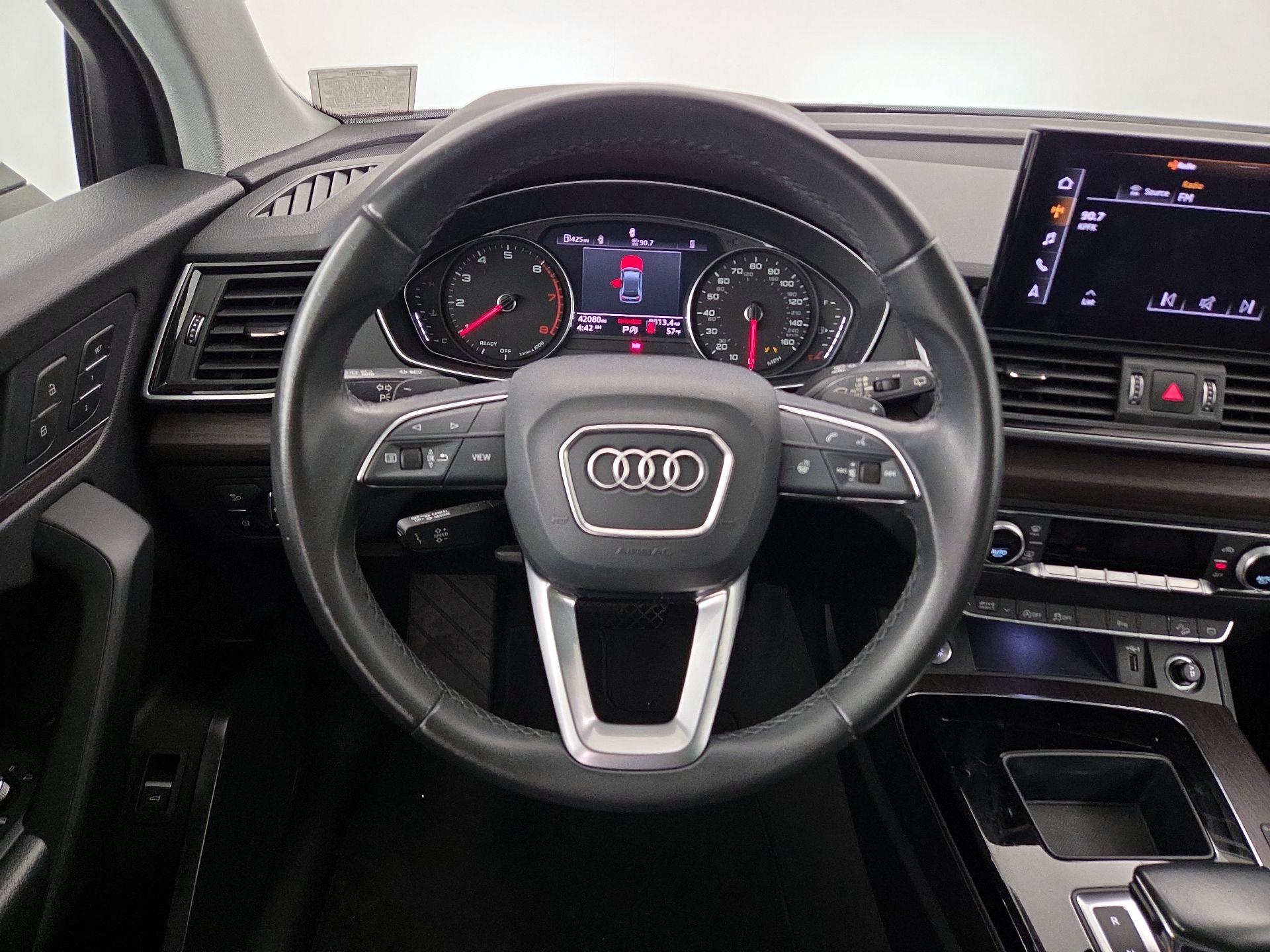 Thumbnail: 2022 Audi Q5 - 10
