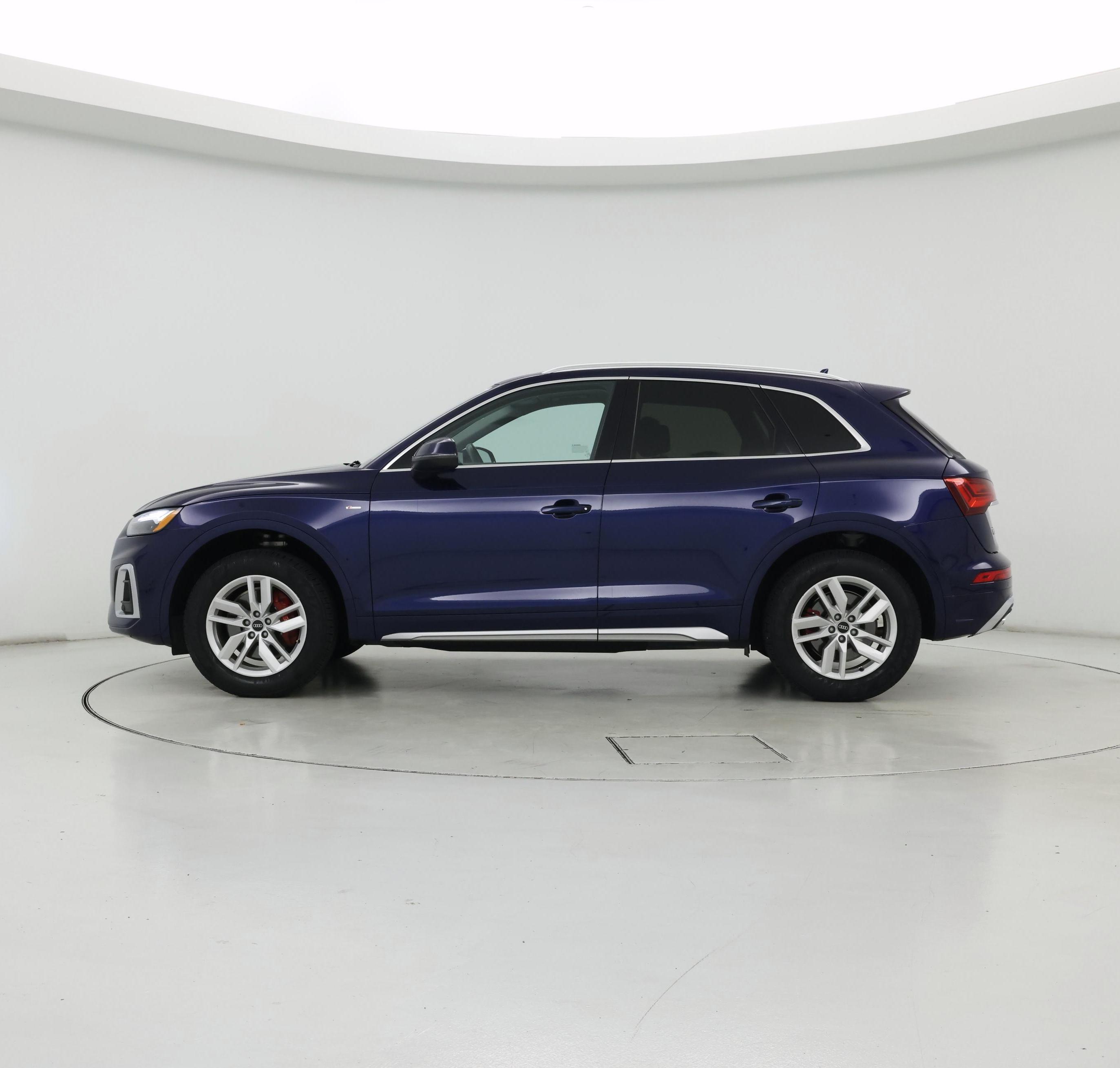Thumbnail: 2022 Audi Q5 - 3